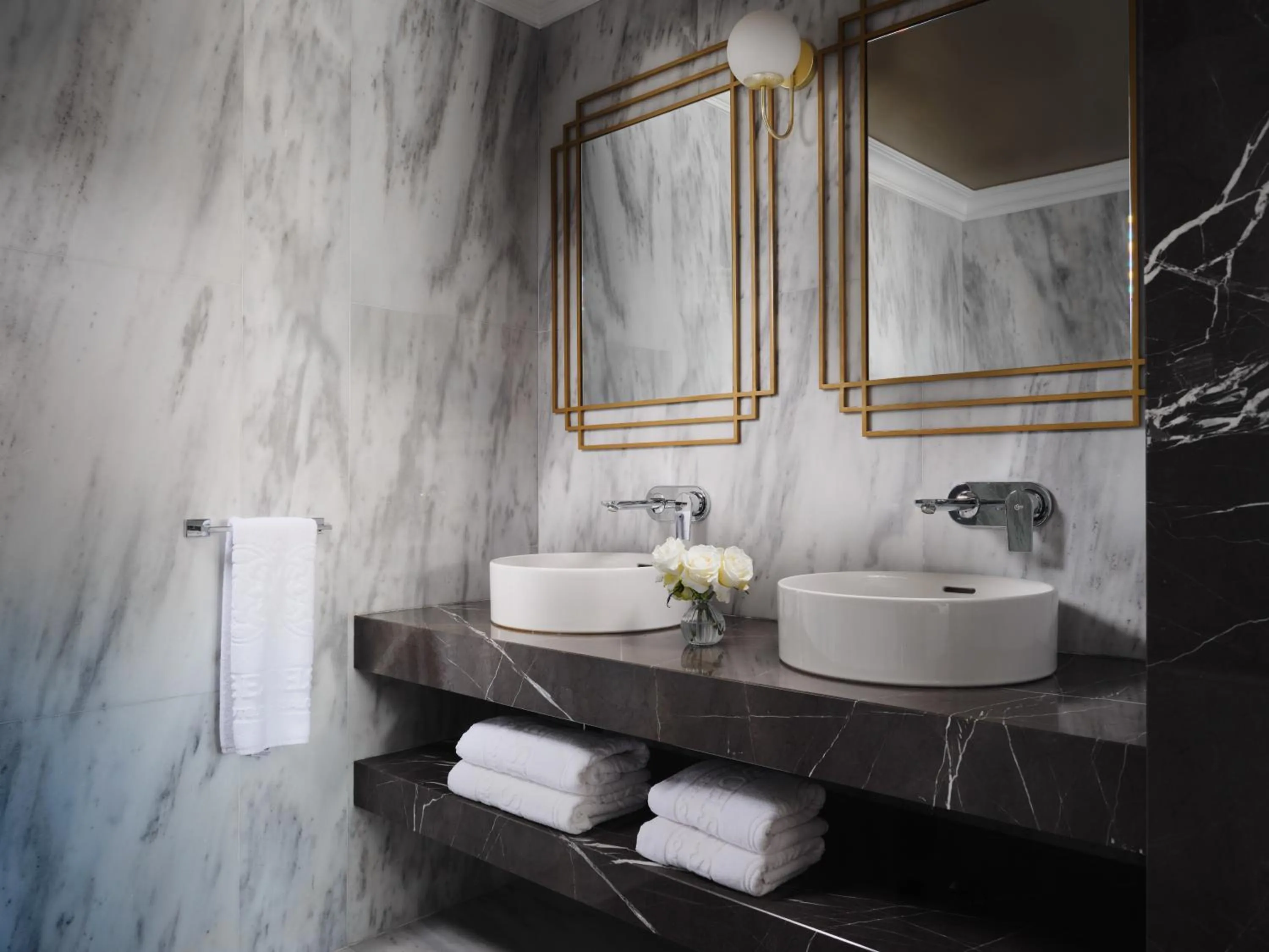 Bathroom in The Excelsior - Small Luxury Hotels of the World