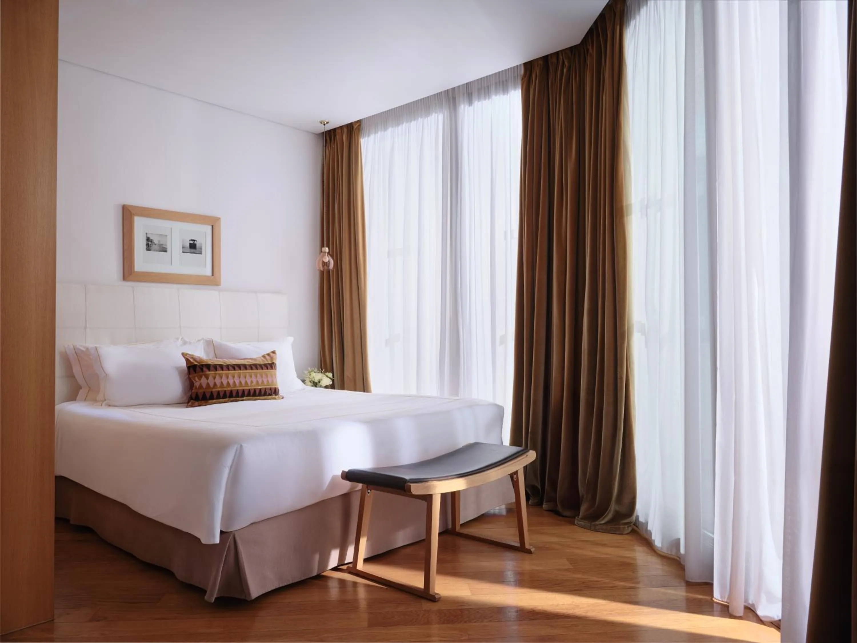 Bedroom, Bed in The Excelsior - Small Luxury Hotels of the World