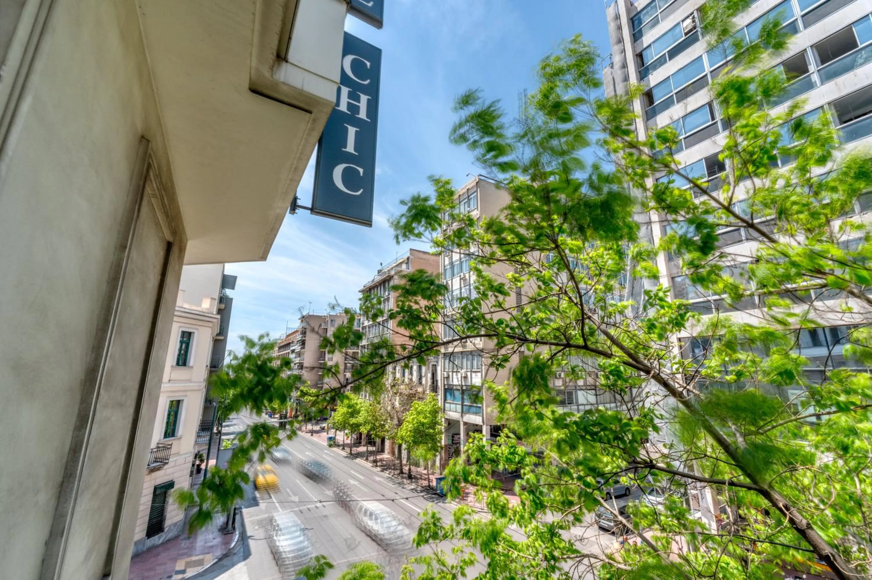 Location in Chic Hotel