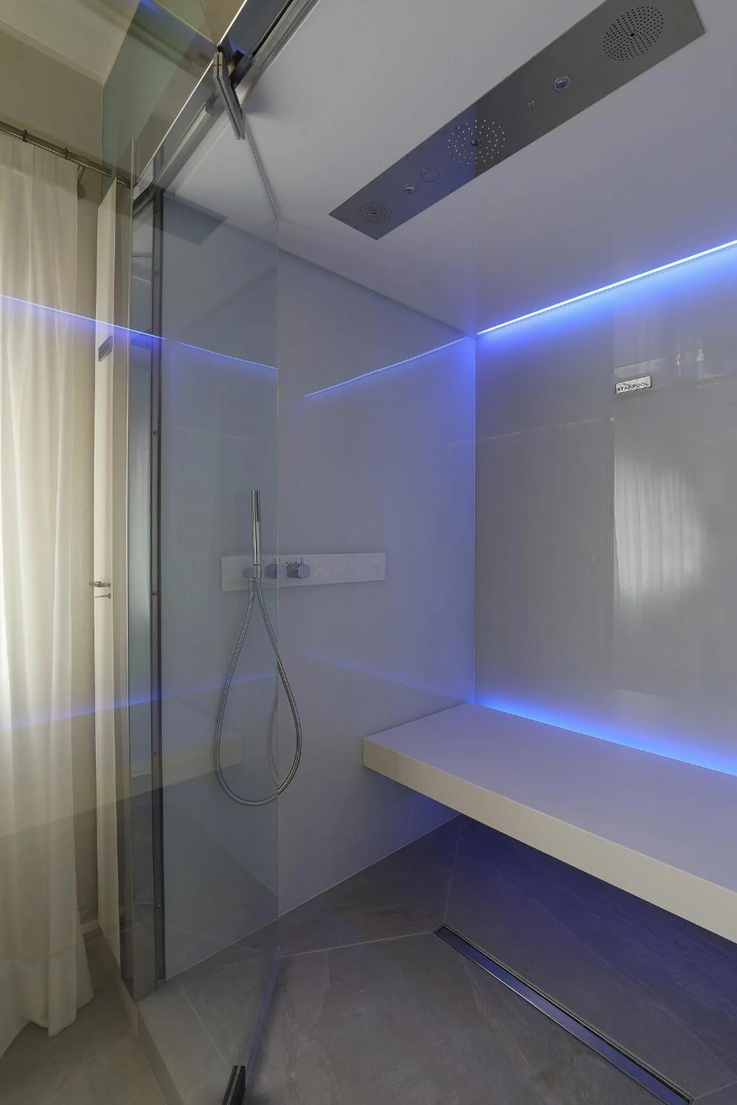 Shower in Relais Le Betulle