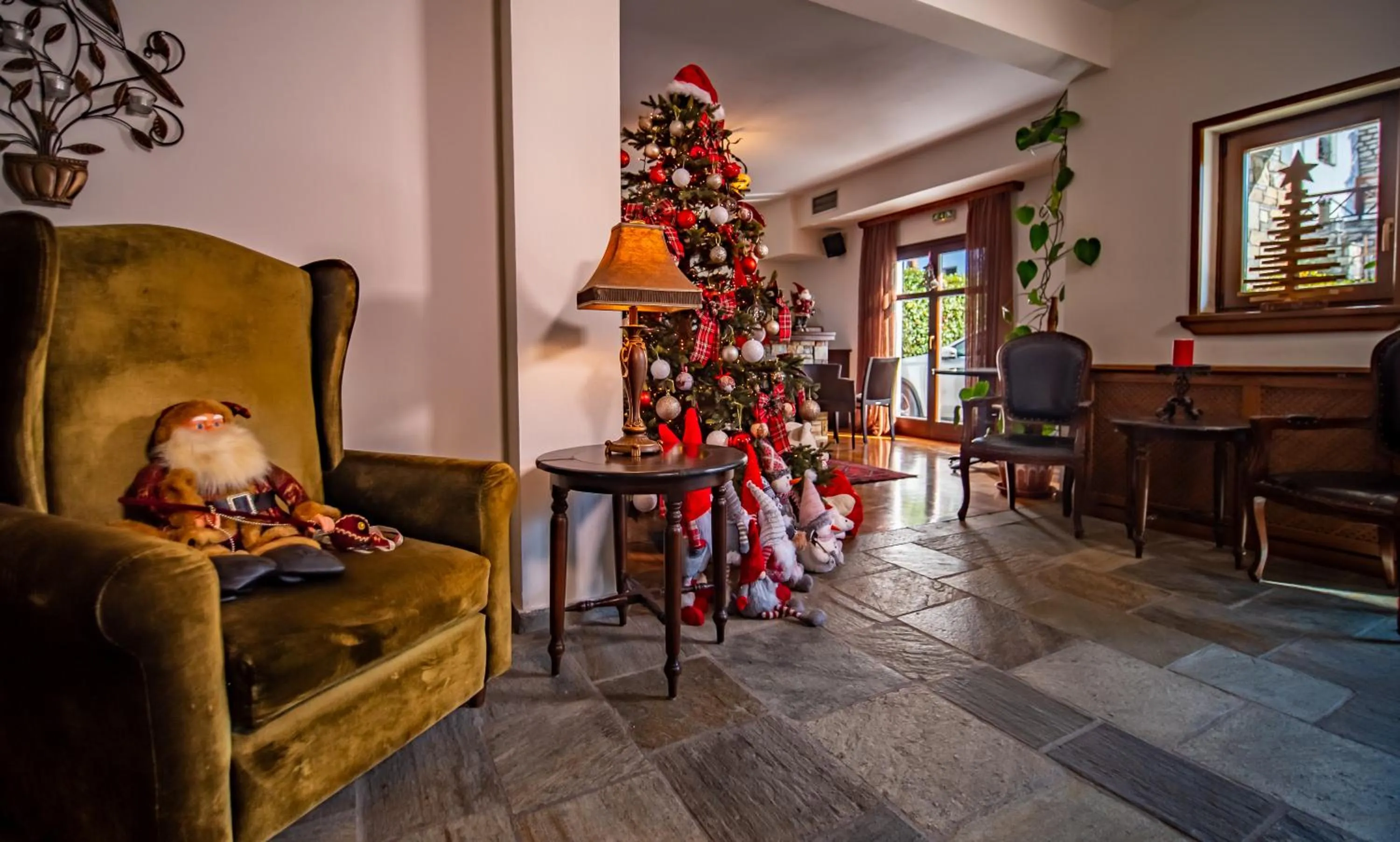 Erofili Hotel & Suites