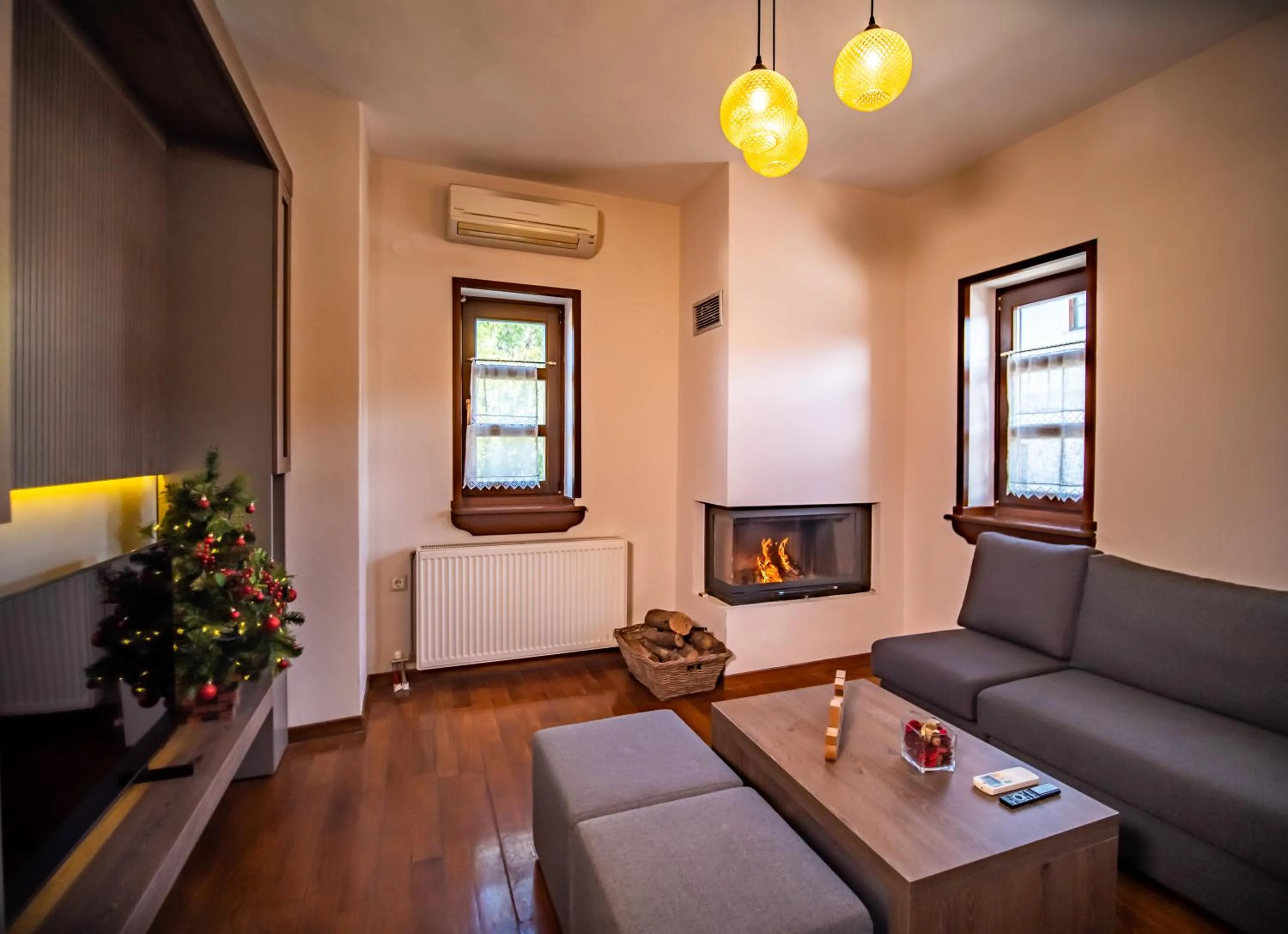 Erofili Hotel & Suites