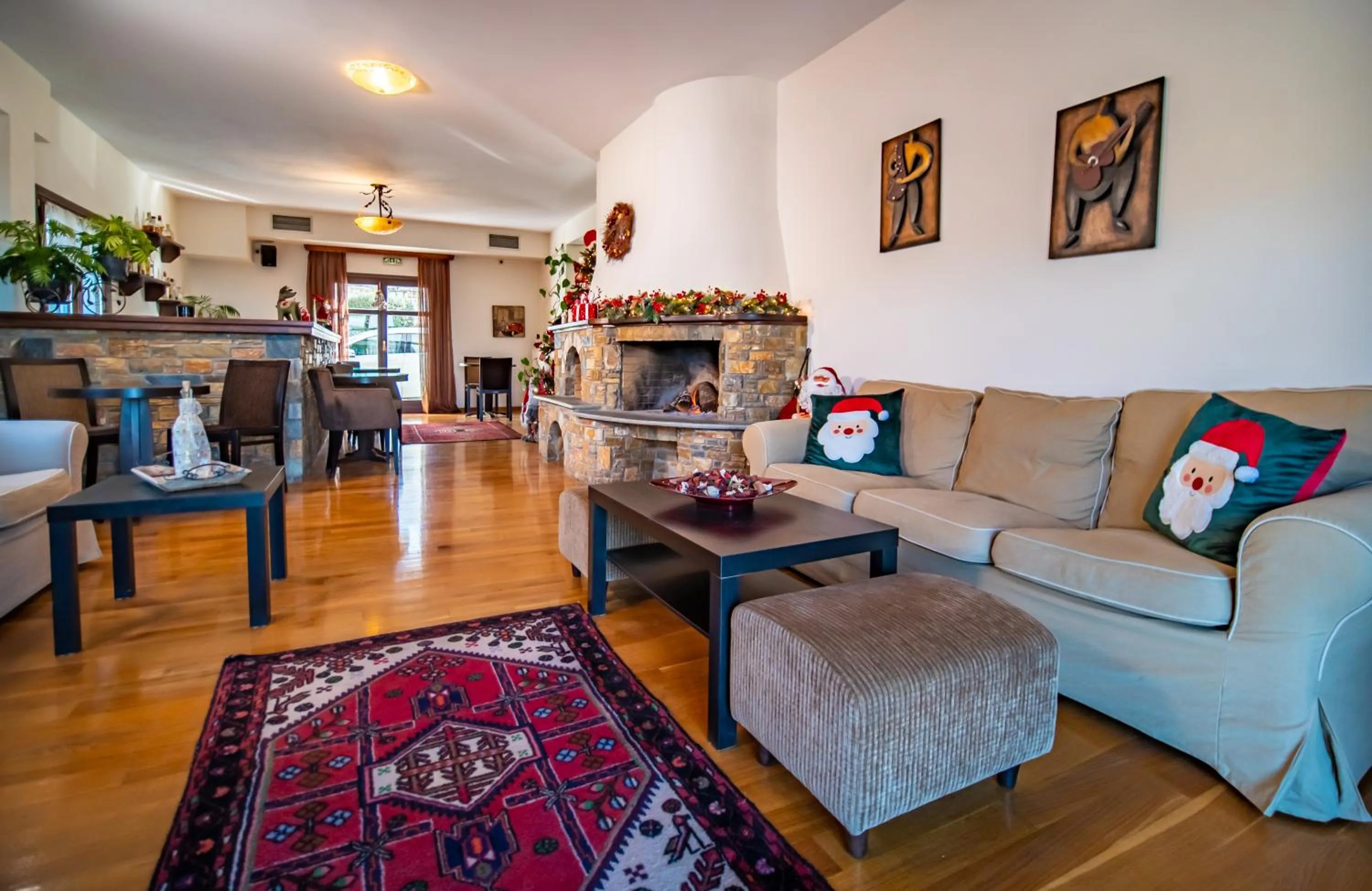 Erofili Hotel & Suites