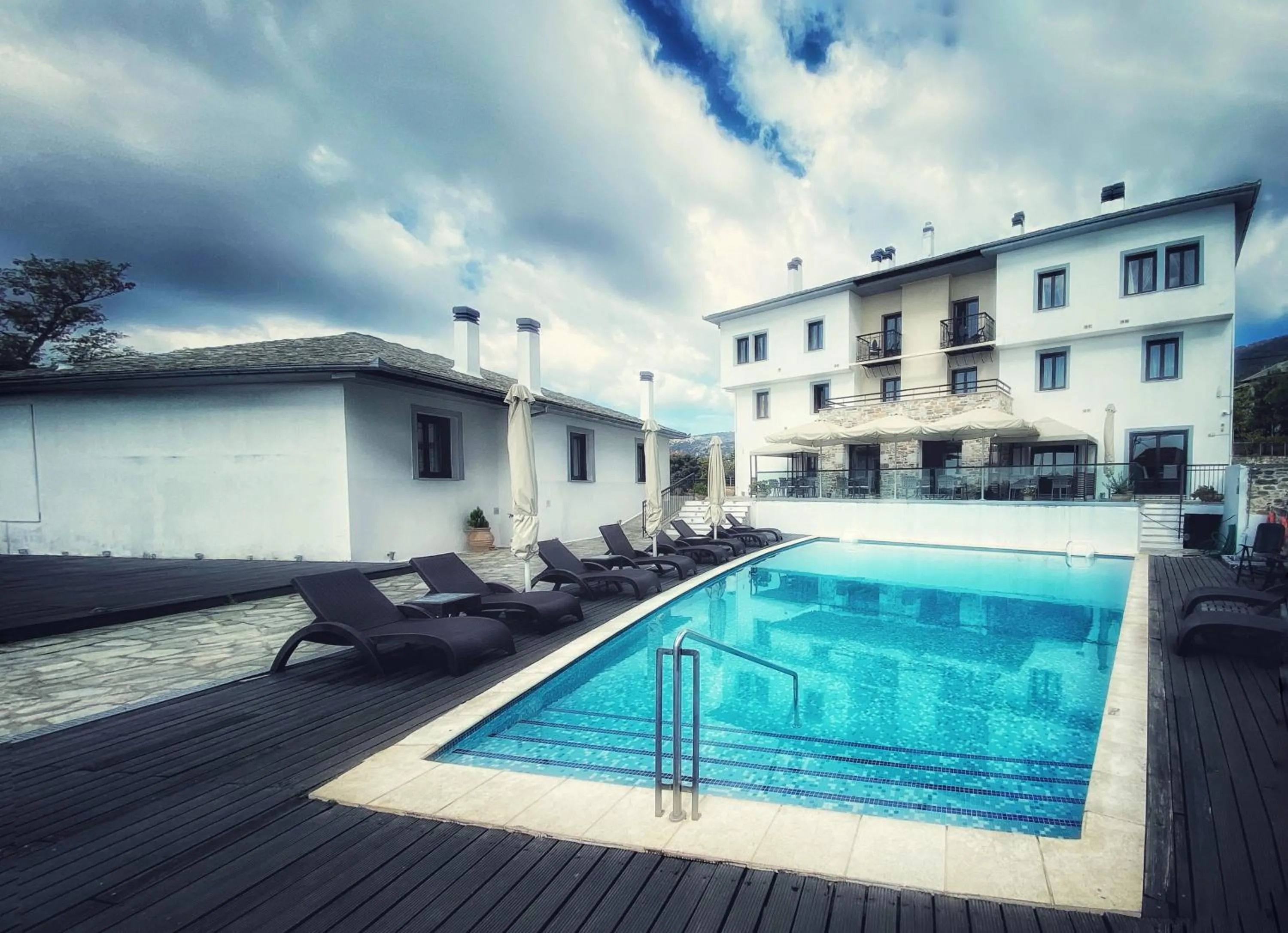 Swimming pool in Despotiko