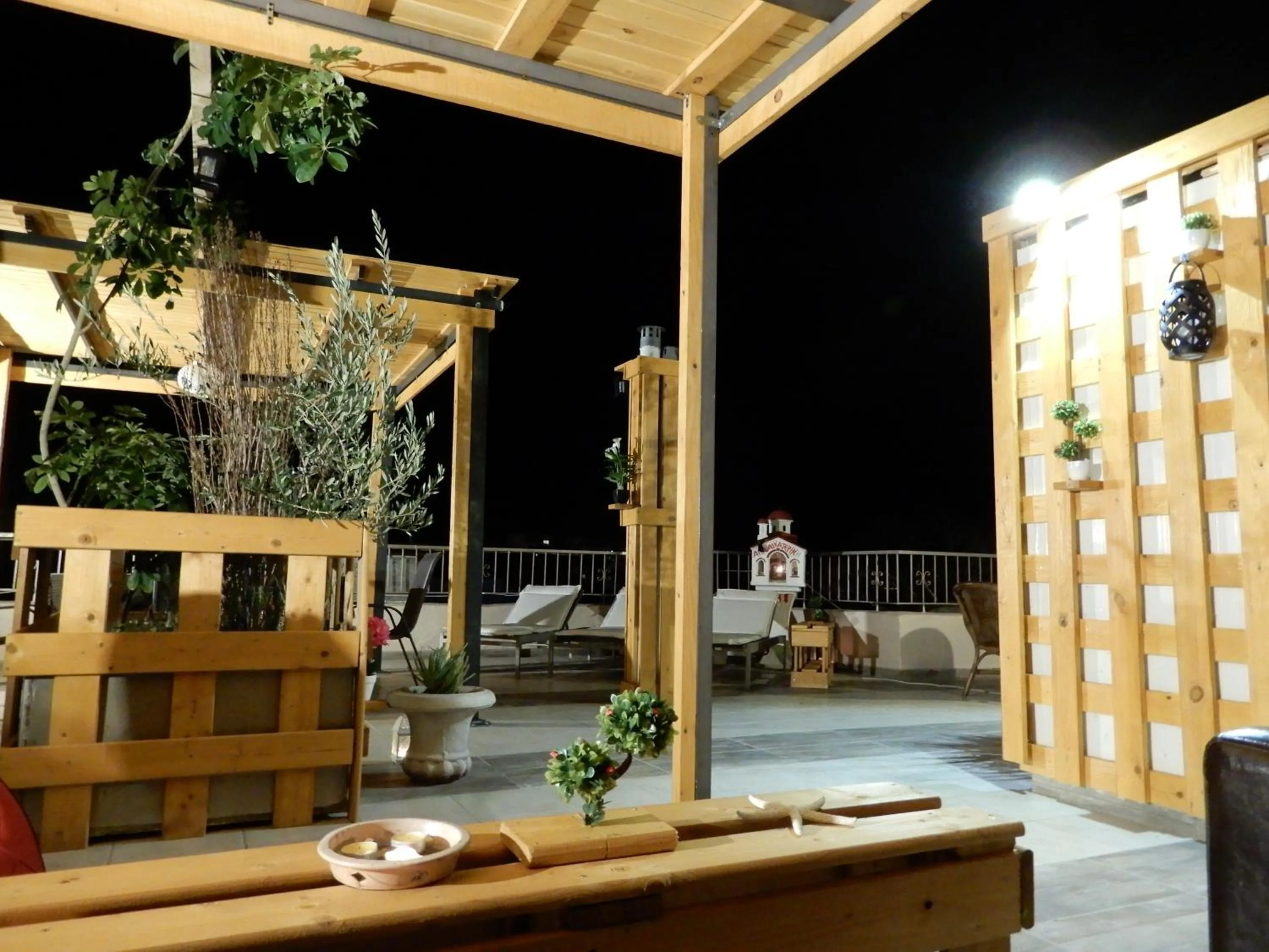 Patio in Nikolas Rooms