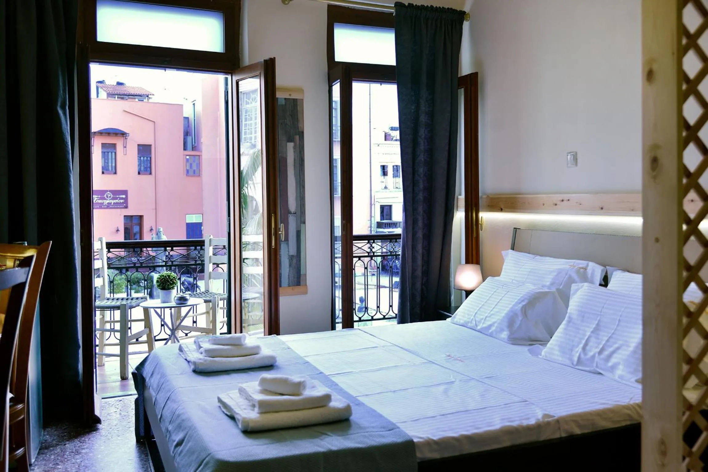 Bed in Nikolas Rooms