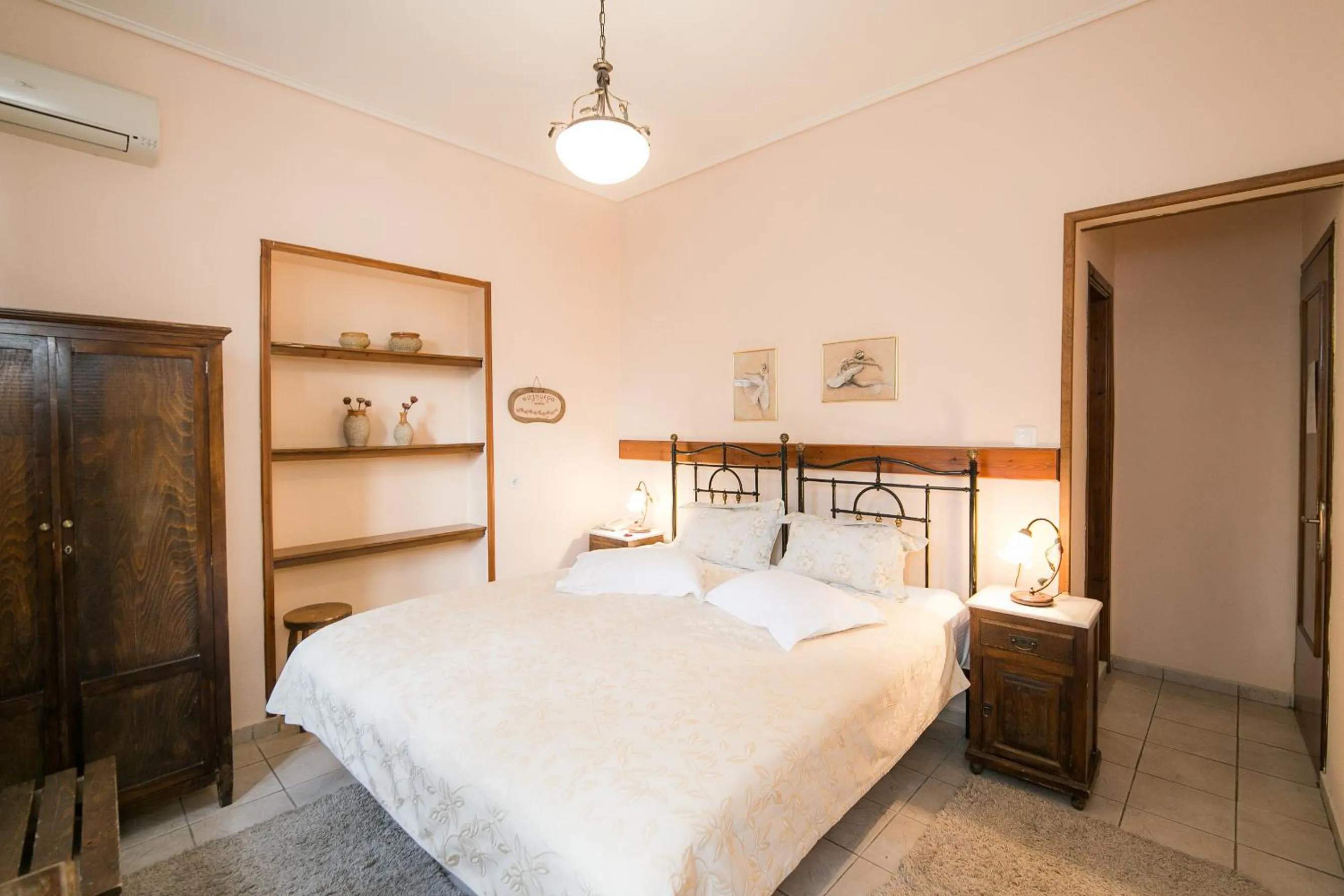 Bed in Gastronomy Hotel Kritsa