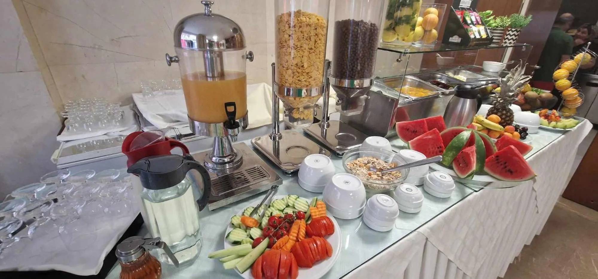 Breakfast in Hotel Nefeli