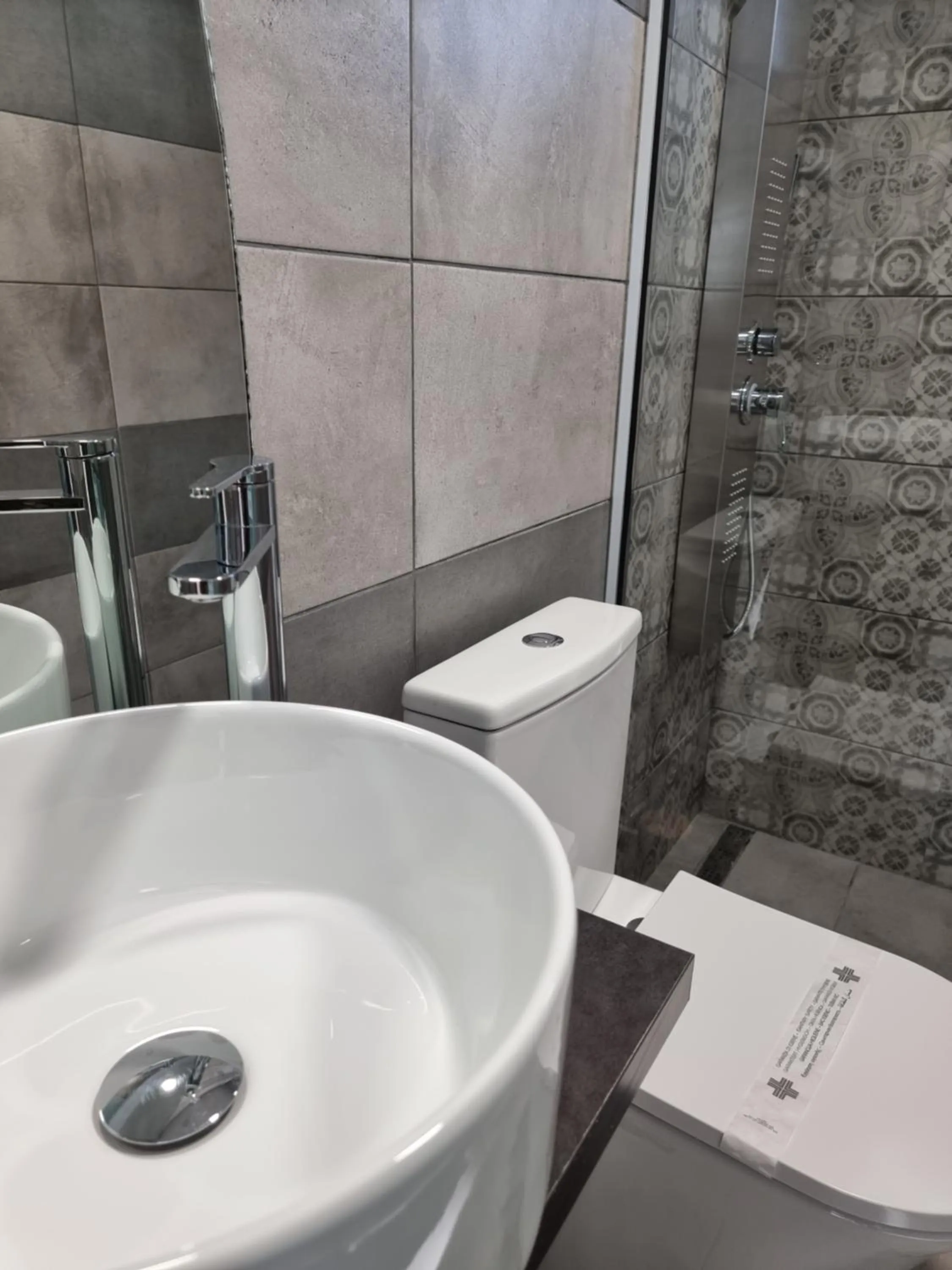 Bathroom in Hotel Nefeli