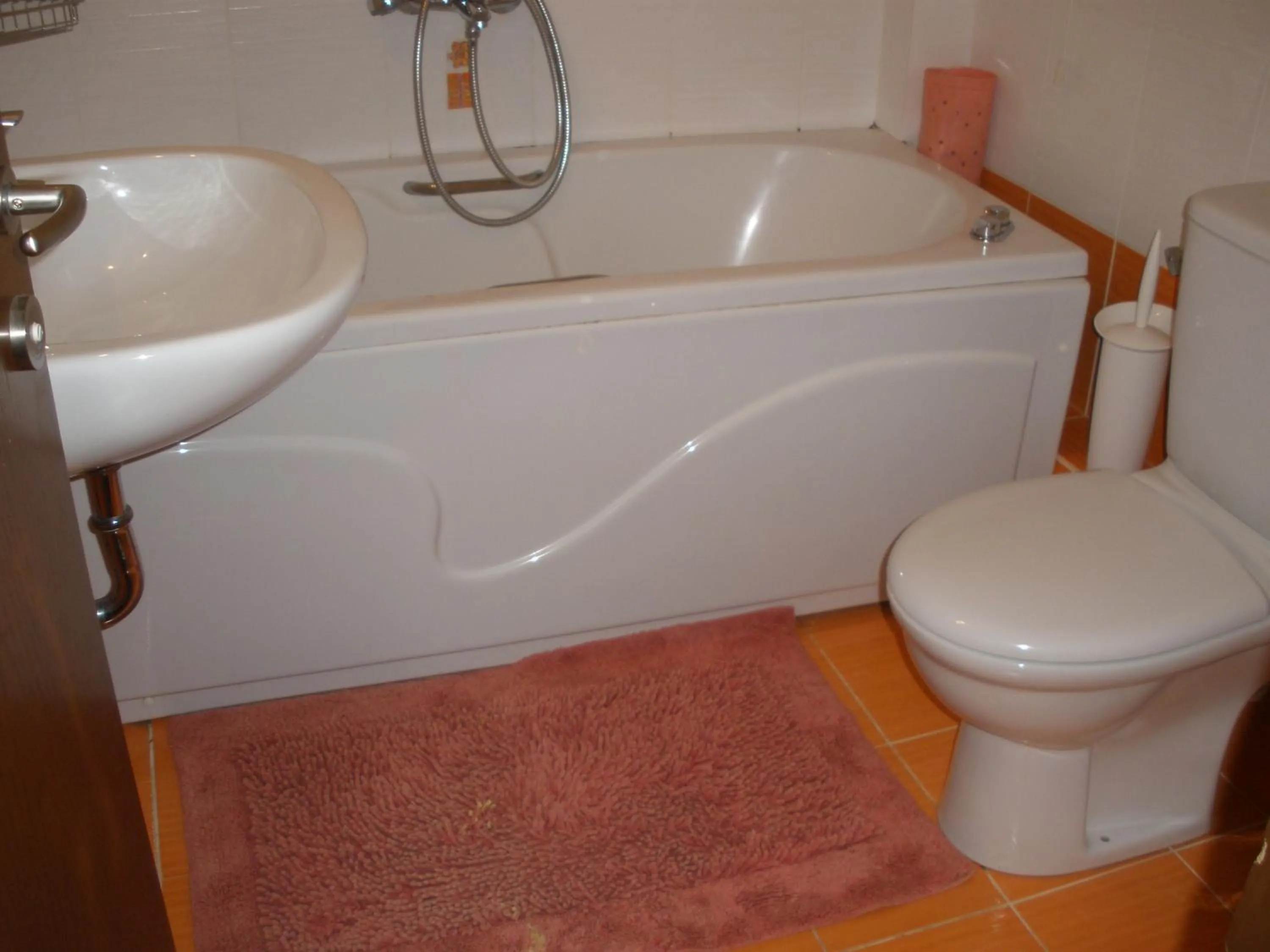 Bathroom in Pelias Hotel