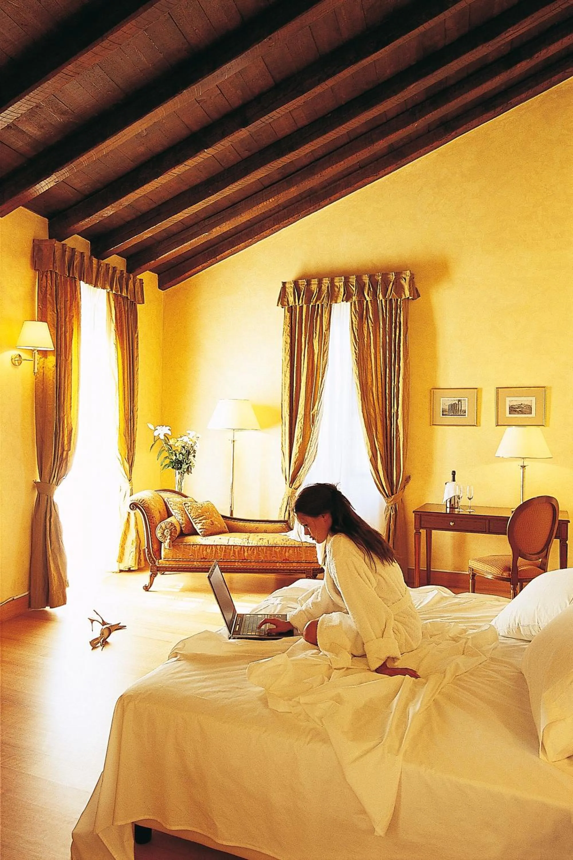 People, Bed in Siora Vittoria Boutique Hotel