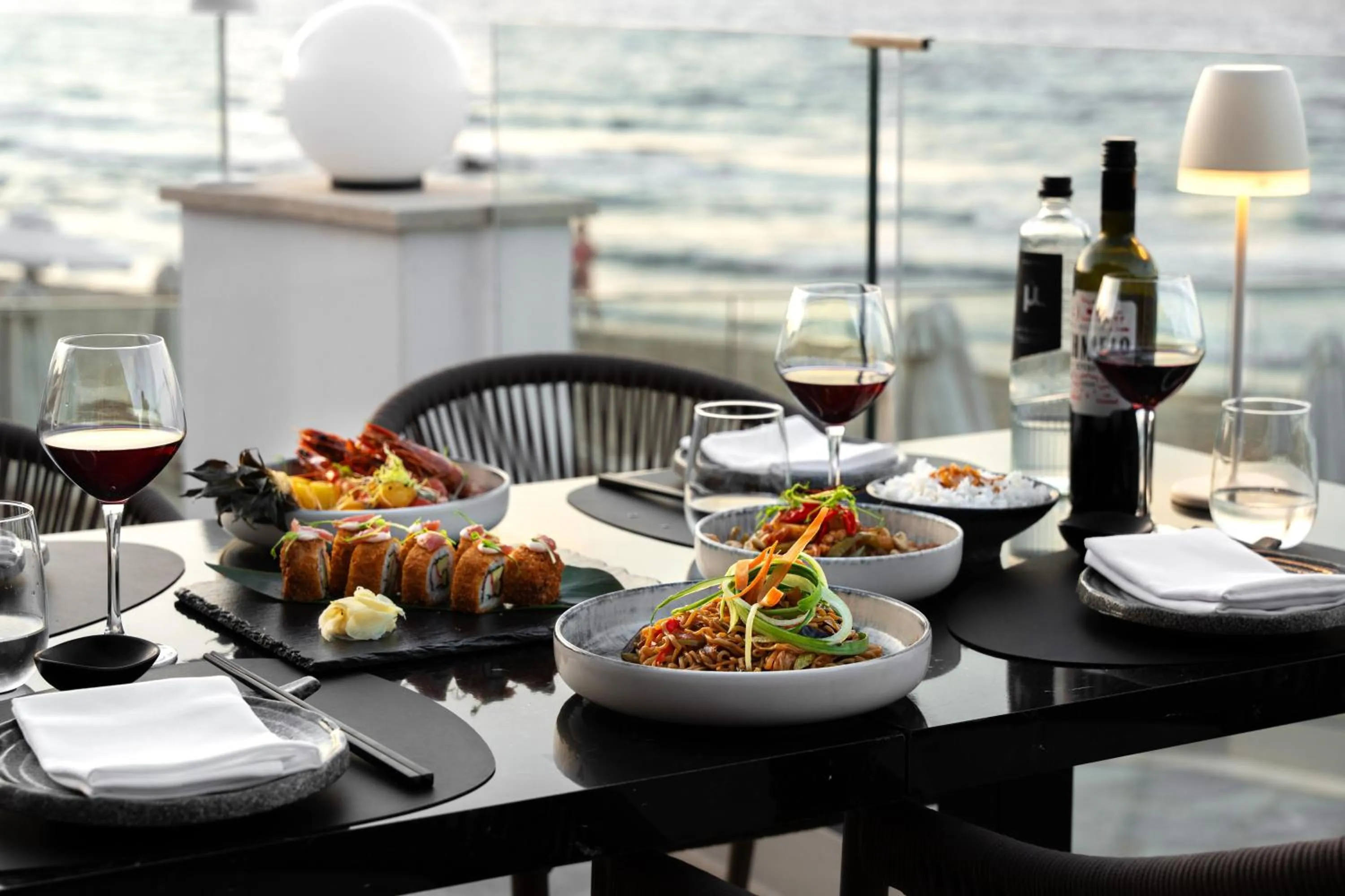 Restaurant/places to eat in Alexander Beach Hotel & Village Resort