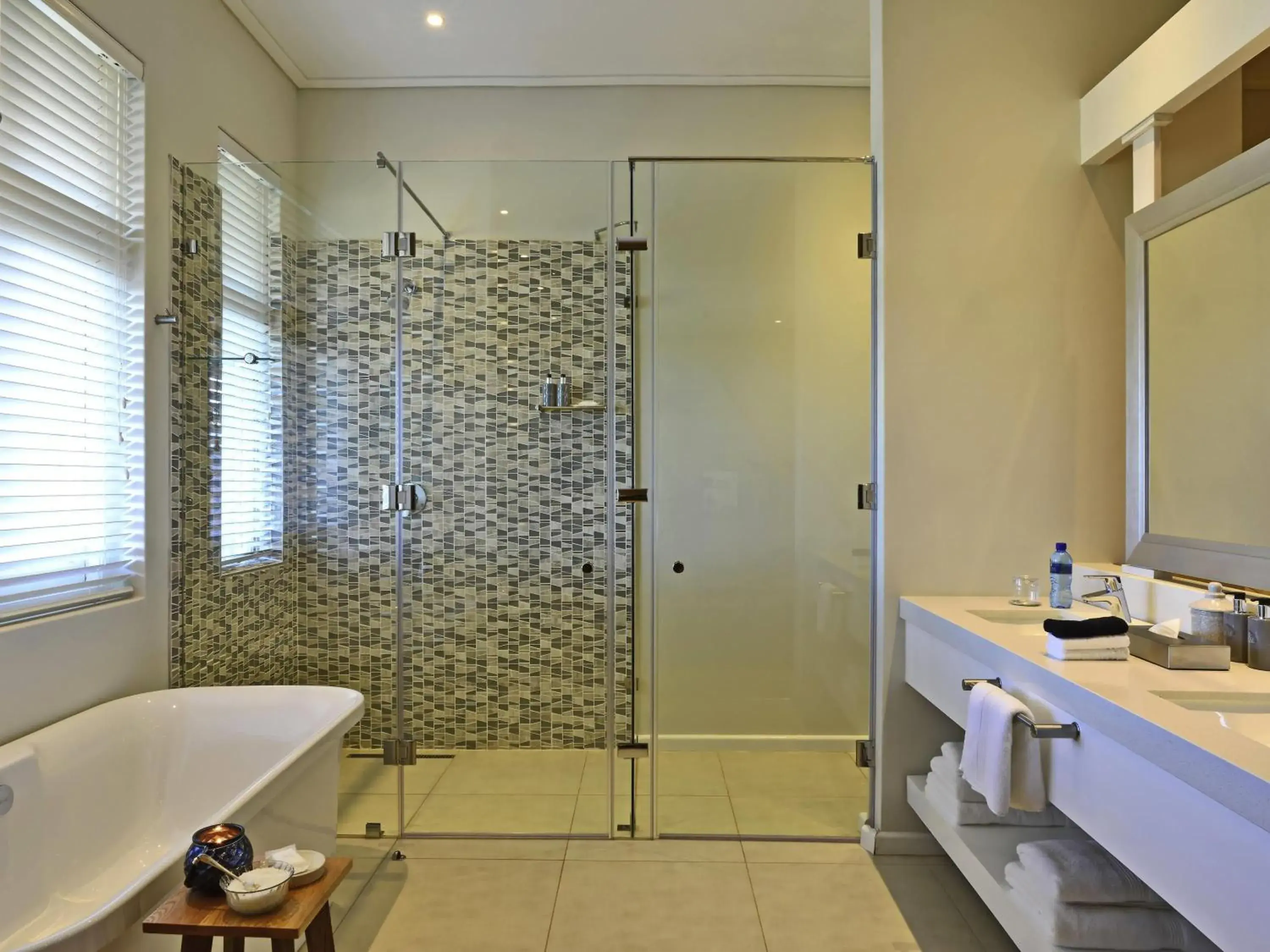 Suite in Founders Lodge by Mantis Suite in Founders Lodge by Mantis