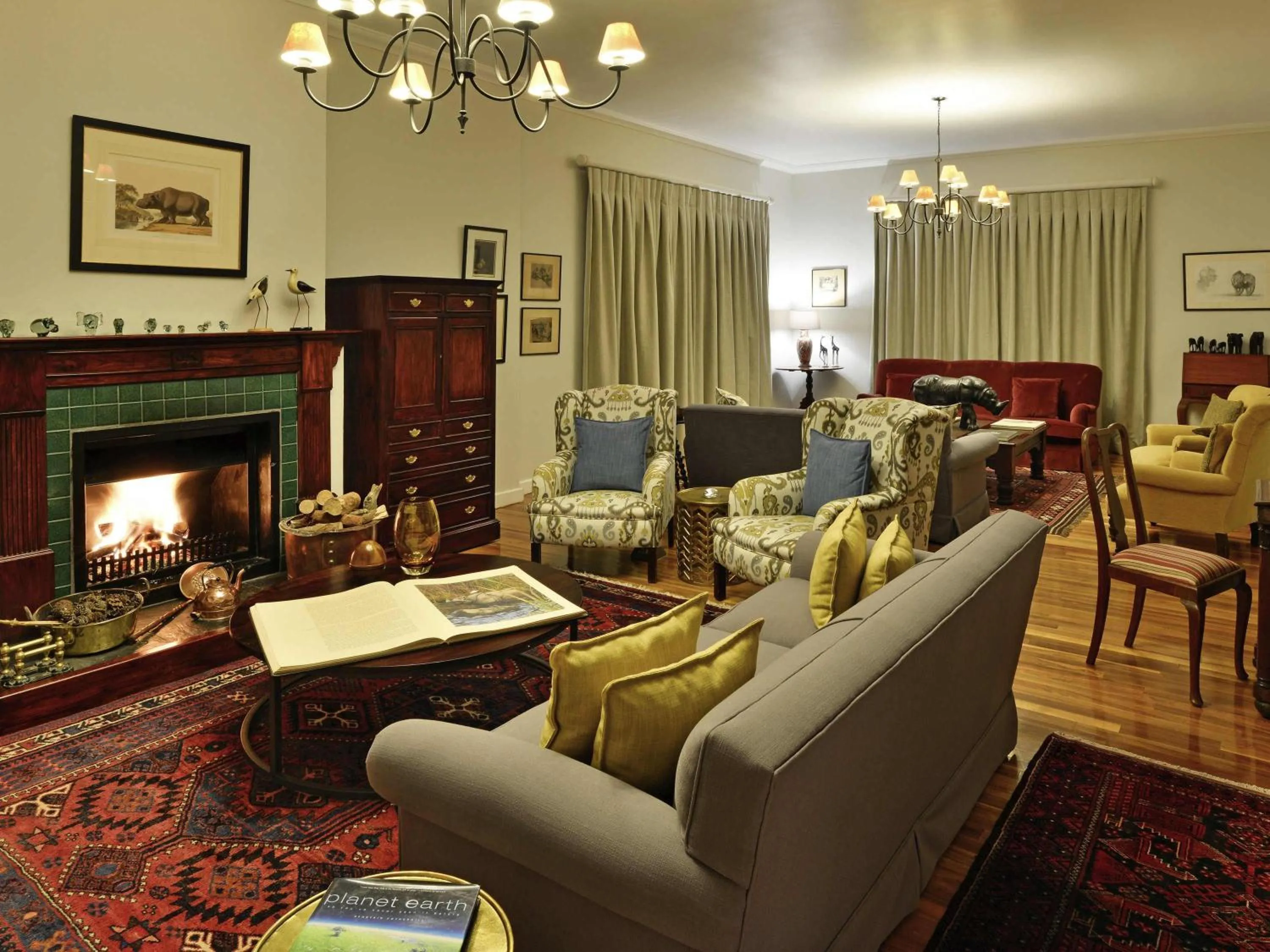 Lounge or bar in Founders Lodge by Mantis