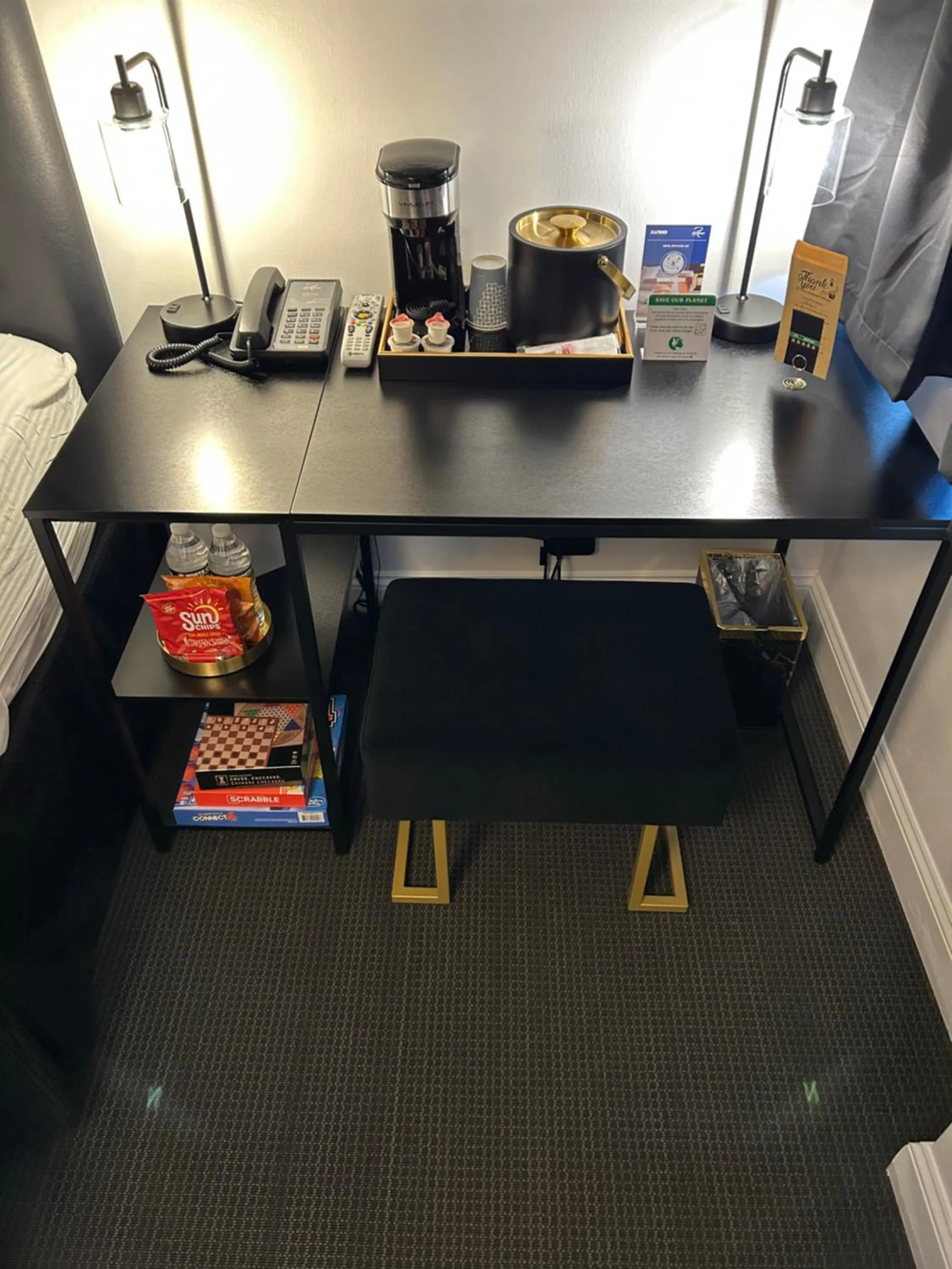 Bedroom in Hotel Richland LES