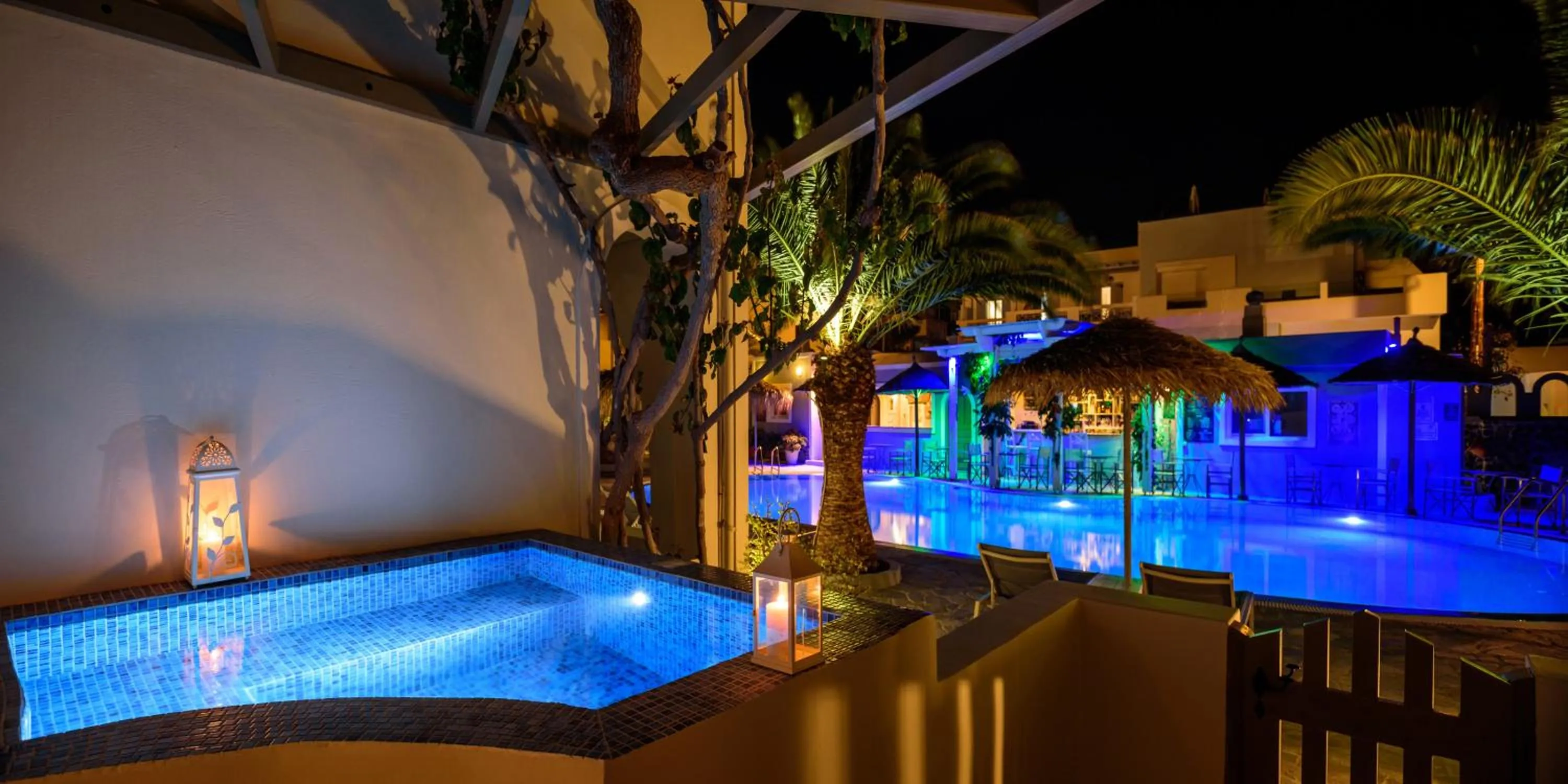 Hot Tub in Zephyros Hotel