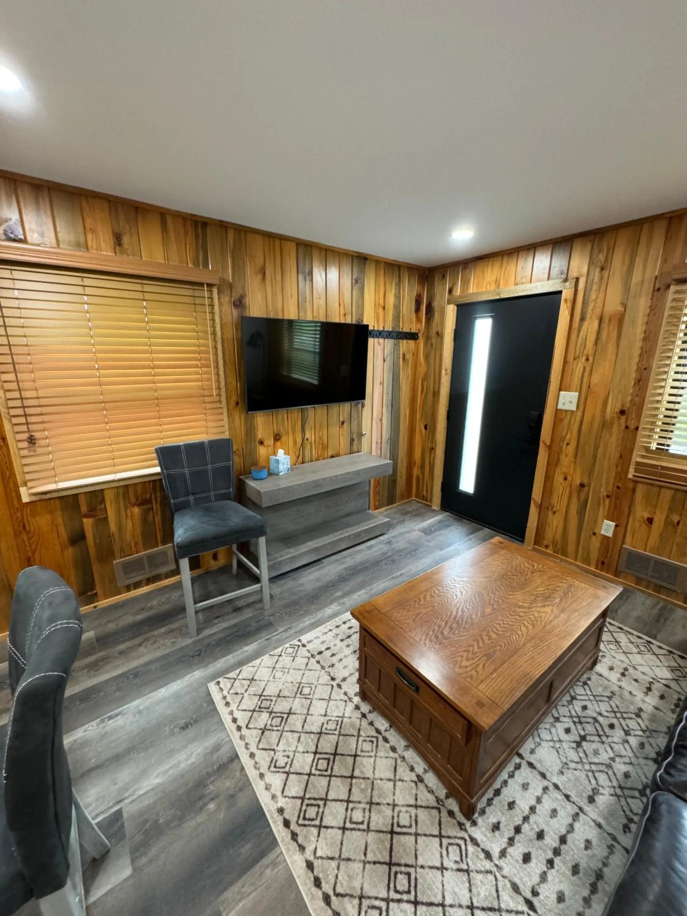 Sportsman Lodge Melrose MT