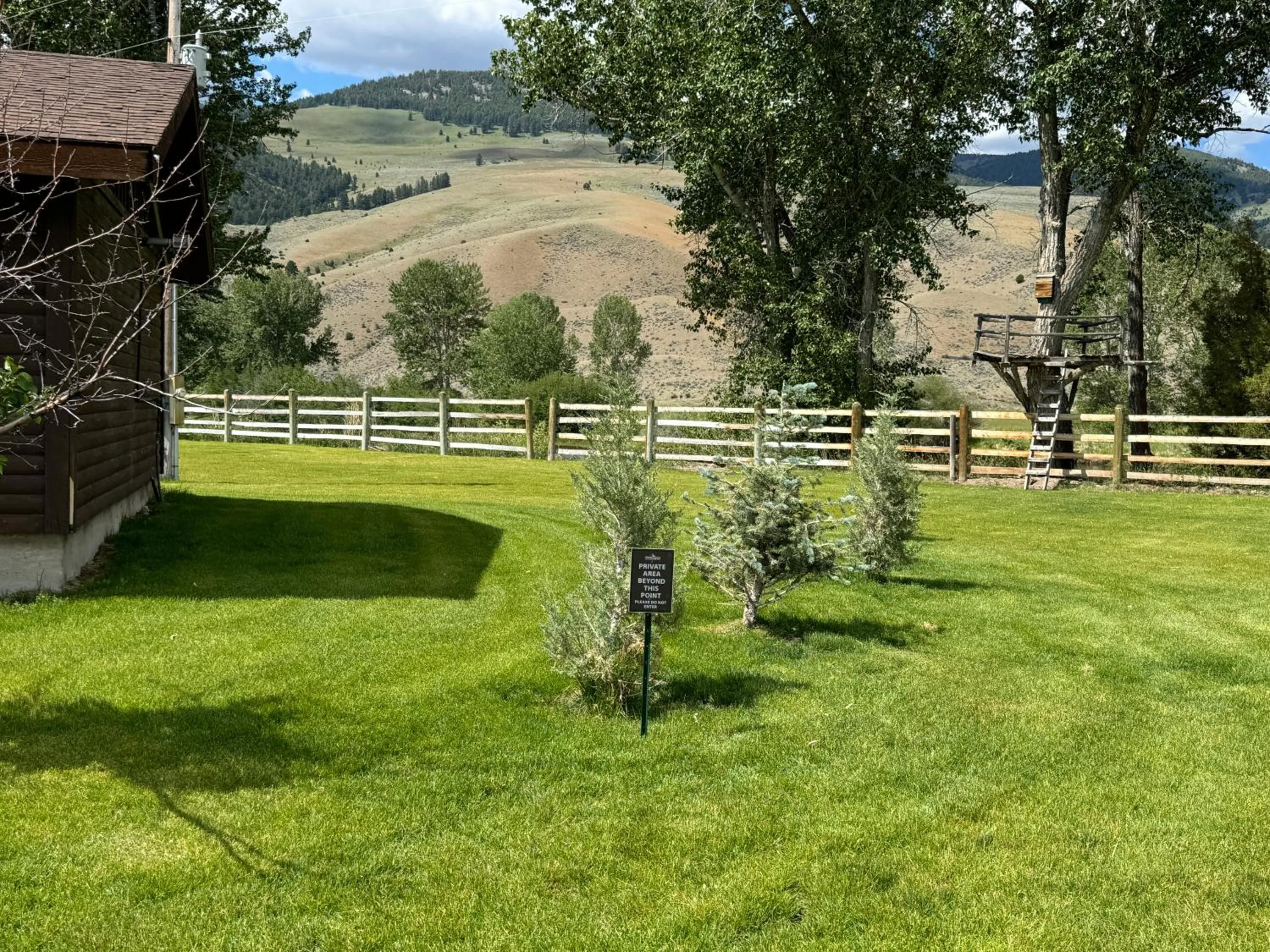 Sportsman Lodge Melrose MT