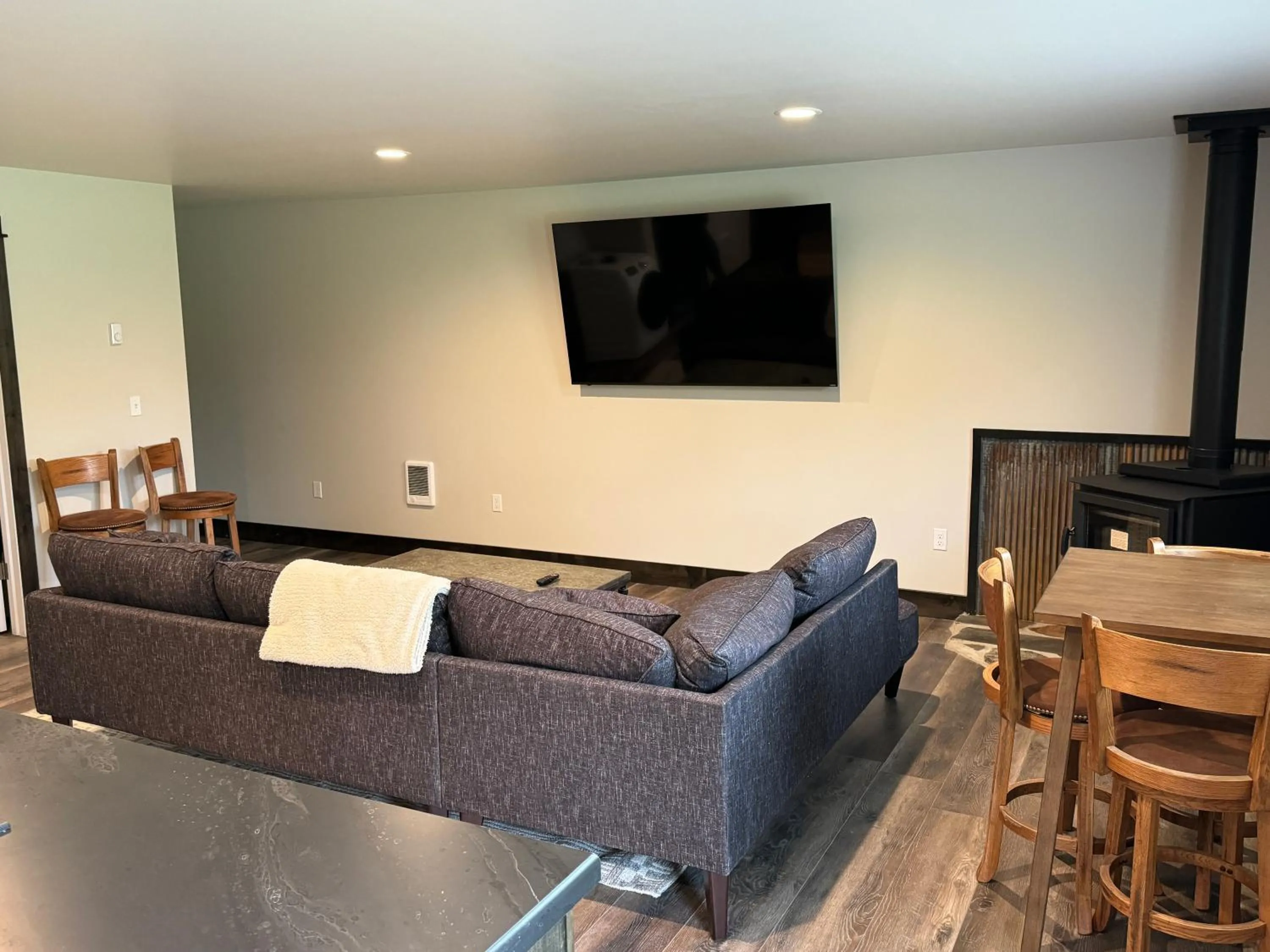 Sportsman Lodge Melrose MT