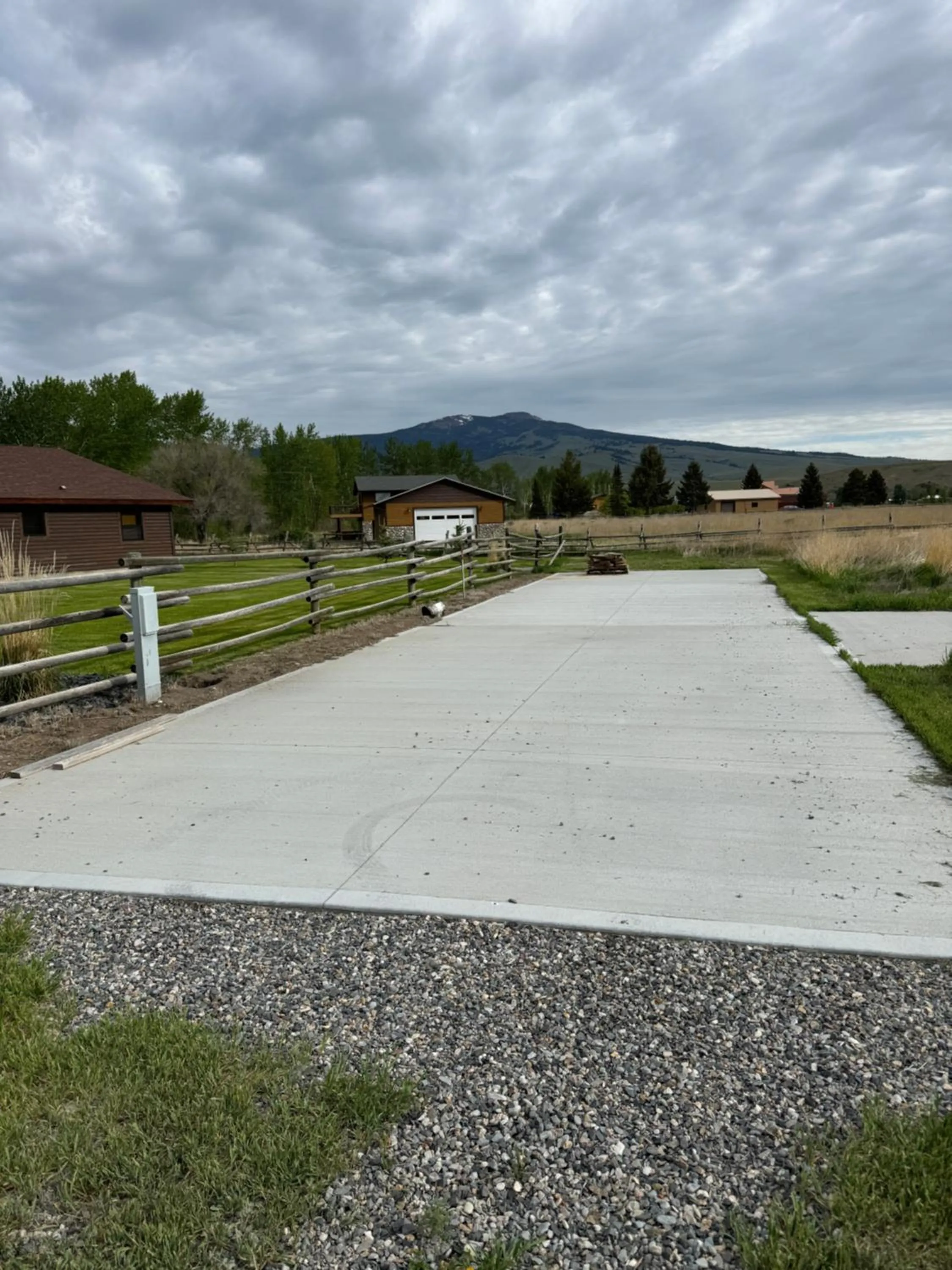 Sportsman Lodge Melrose MT