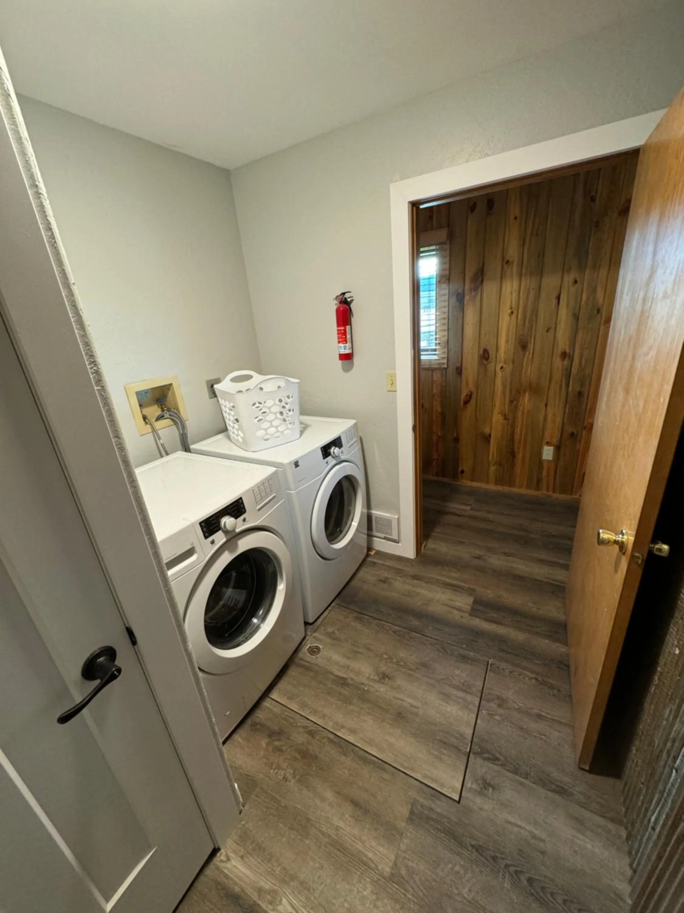 Sportsman Lodge Melrose MT