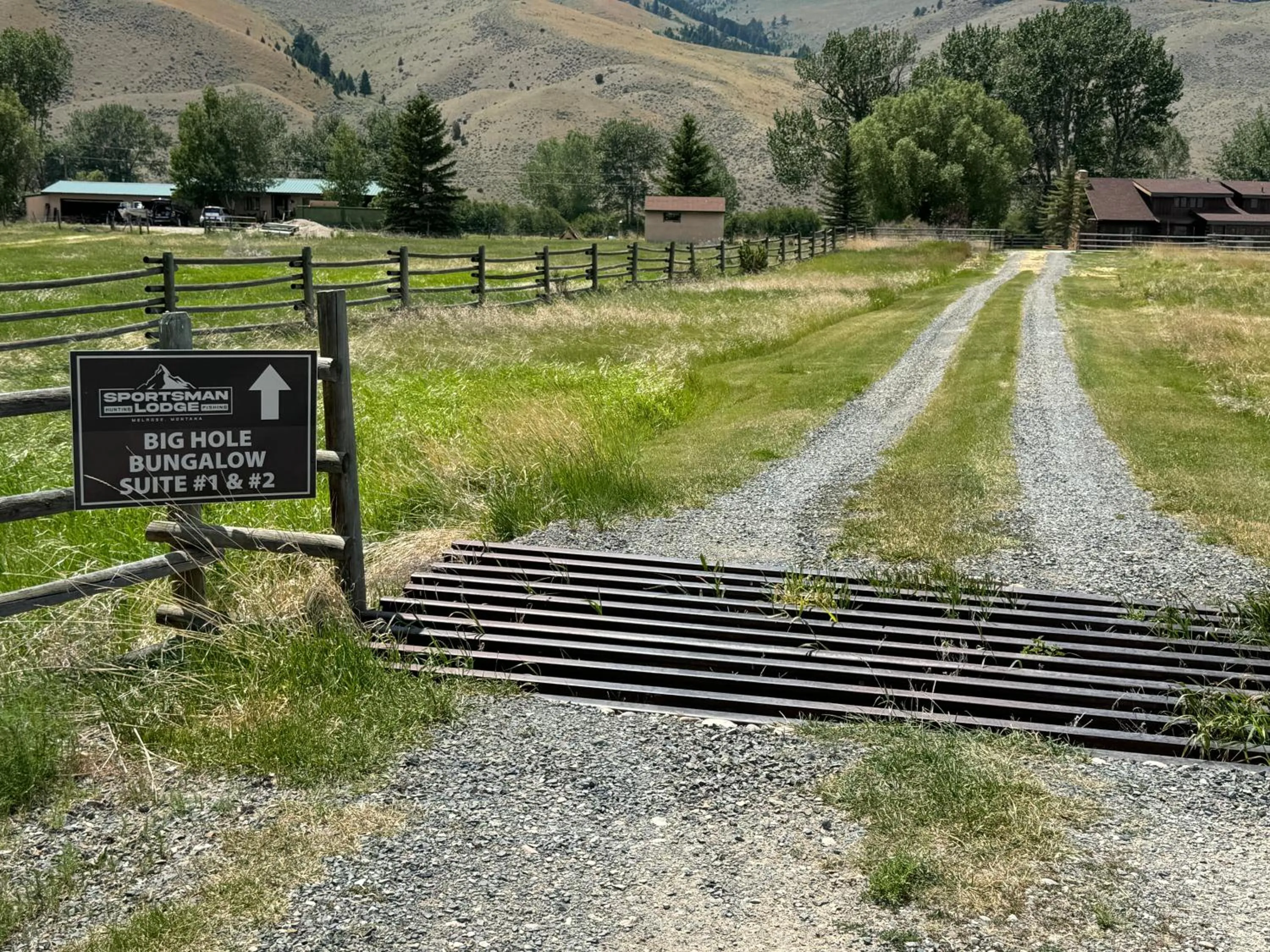 Sportsman Lodge Melrose MT