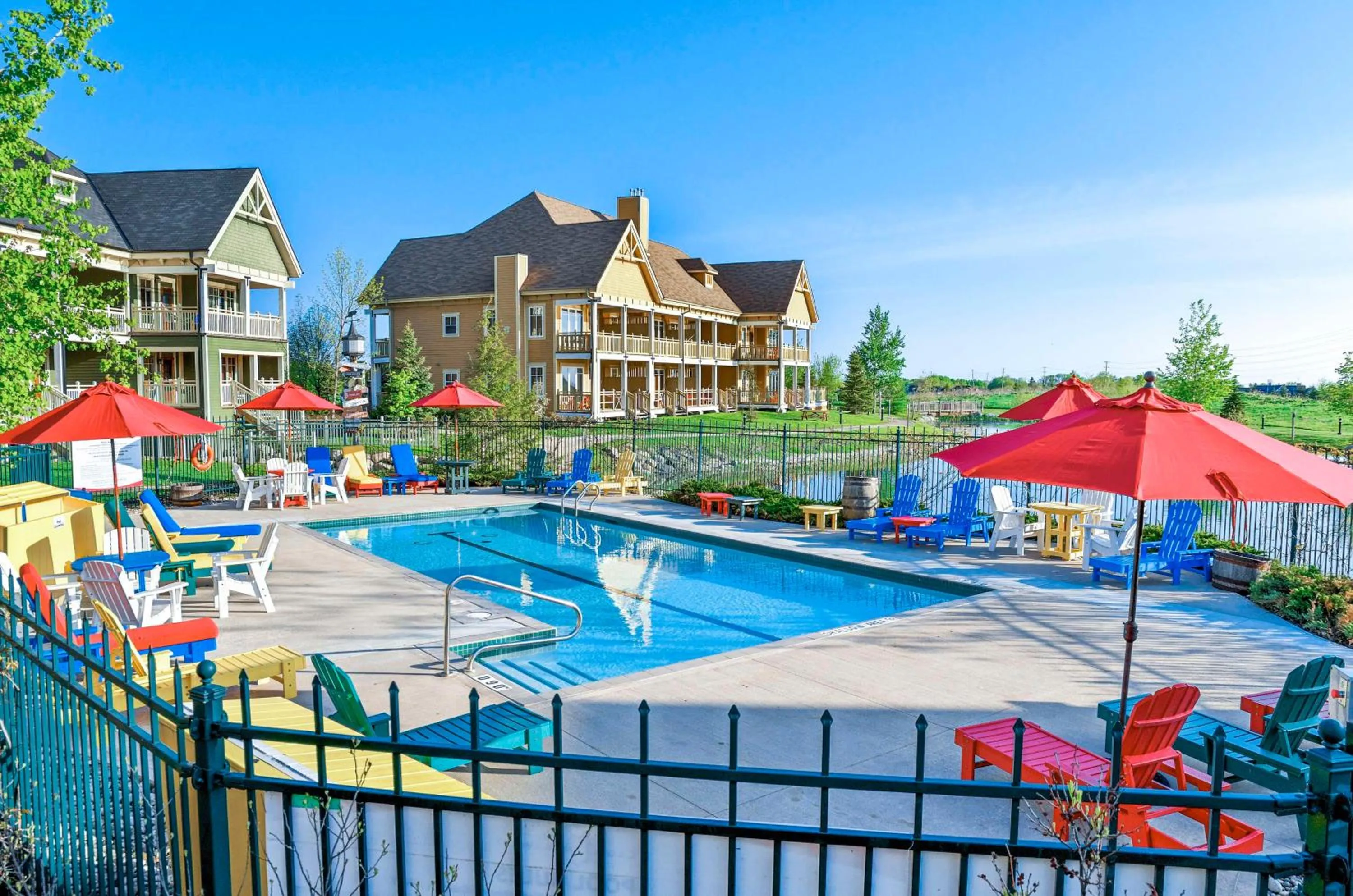 Pool view in Hilton Grand Vacations Club Blue Mountain Canada