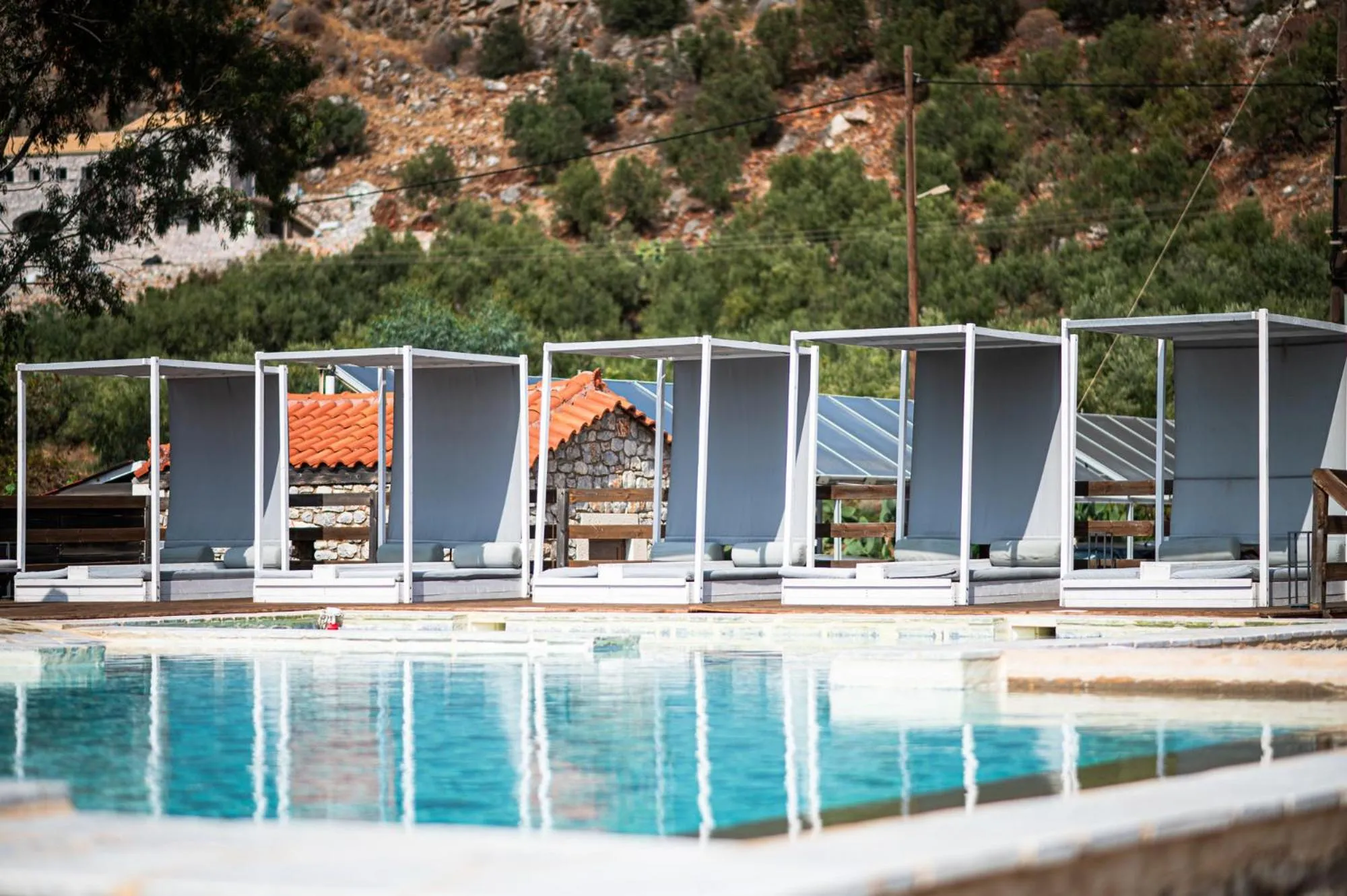 Swimming pool in Itilo Traditional Hotel