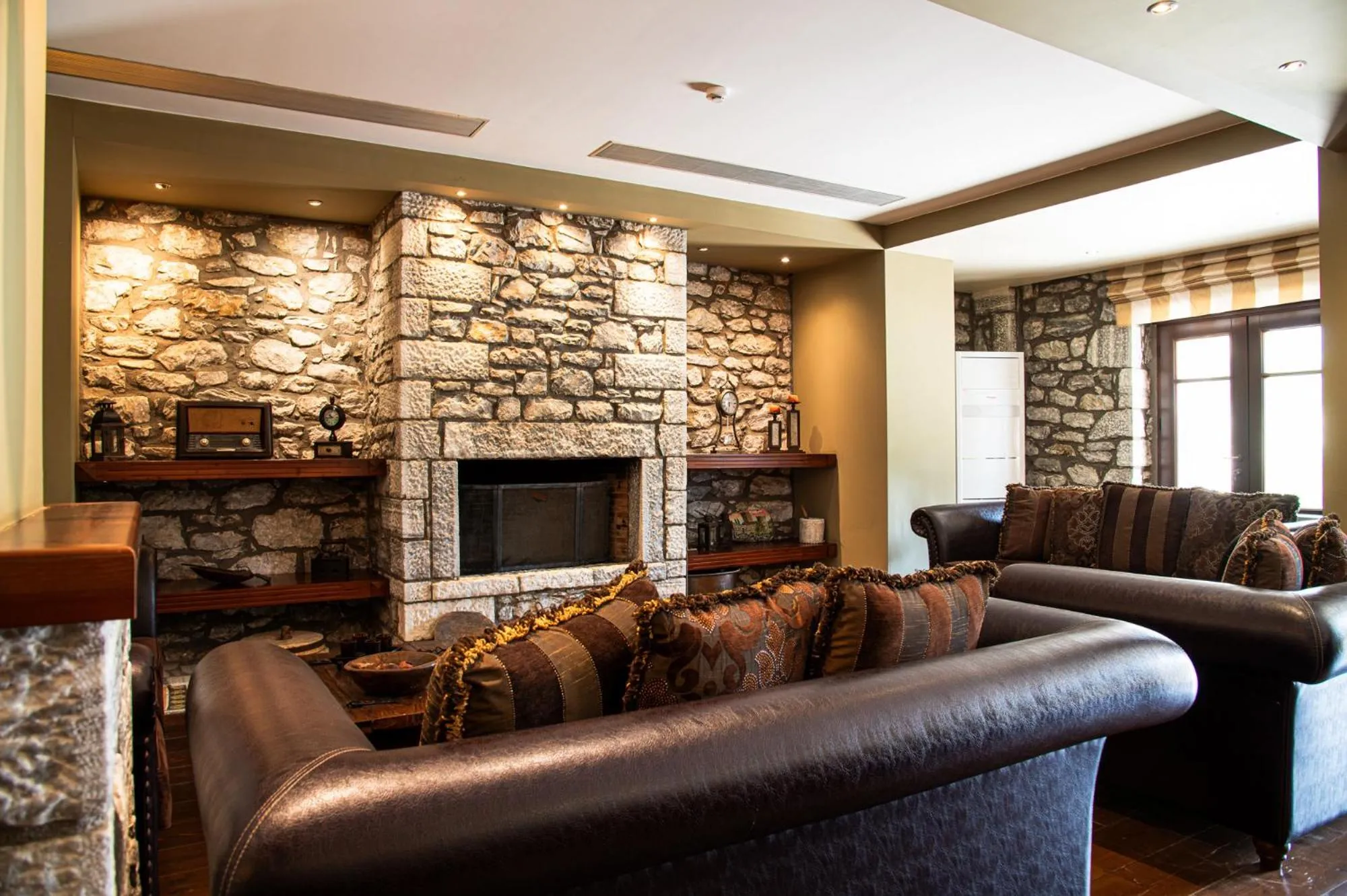 Living room in Itilo Traditional Hotel