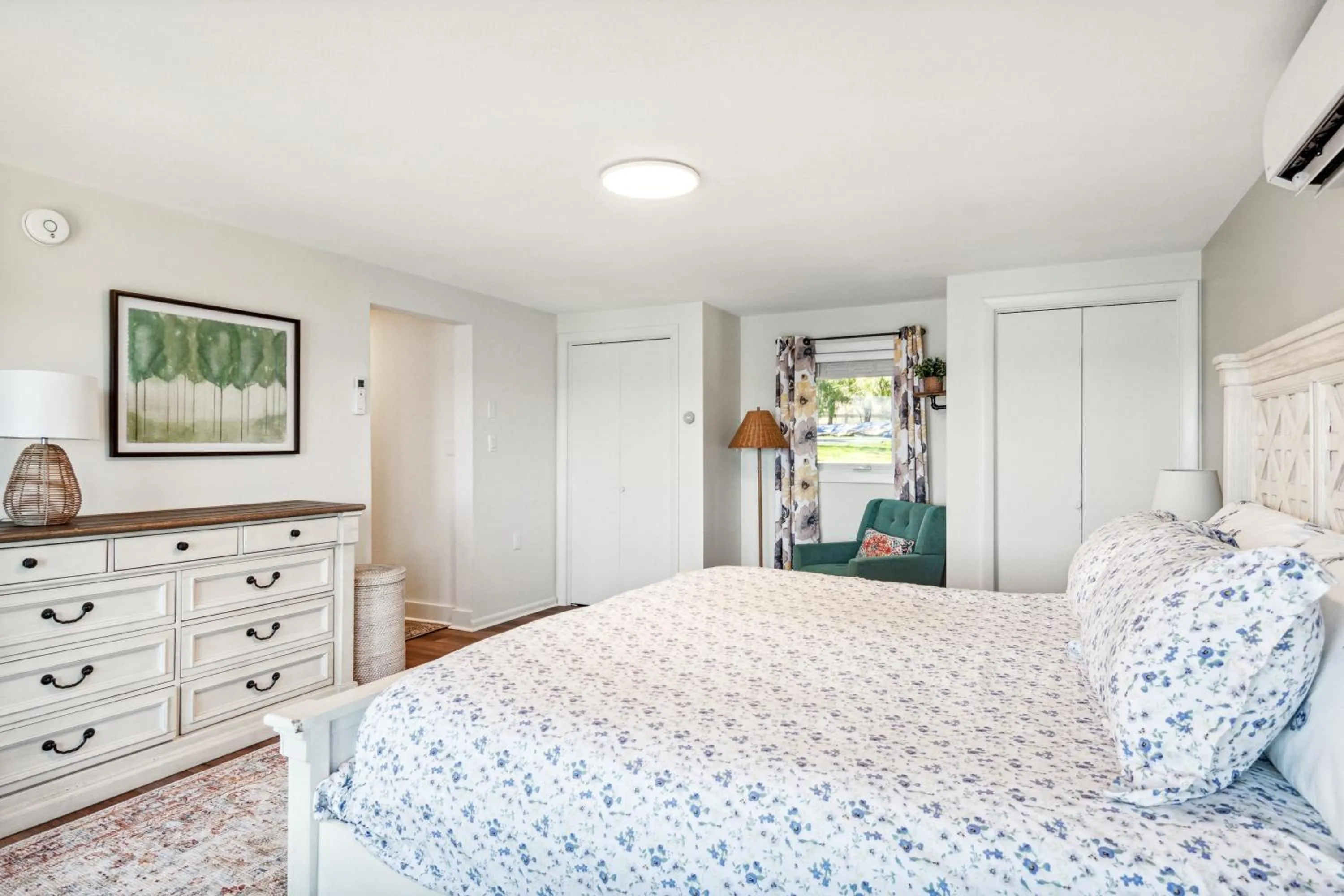 Bed in Lakeshore Vermont