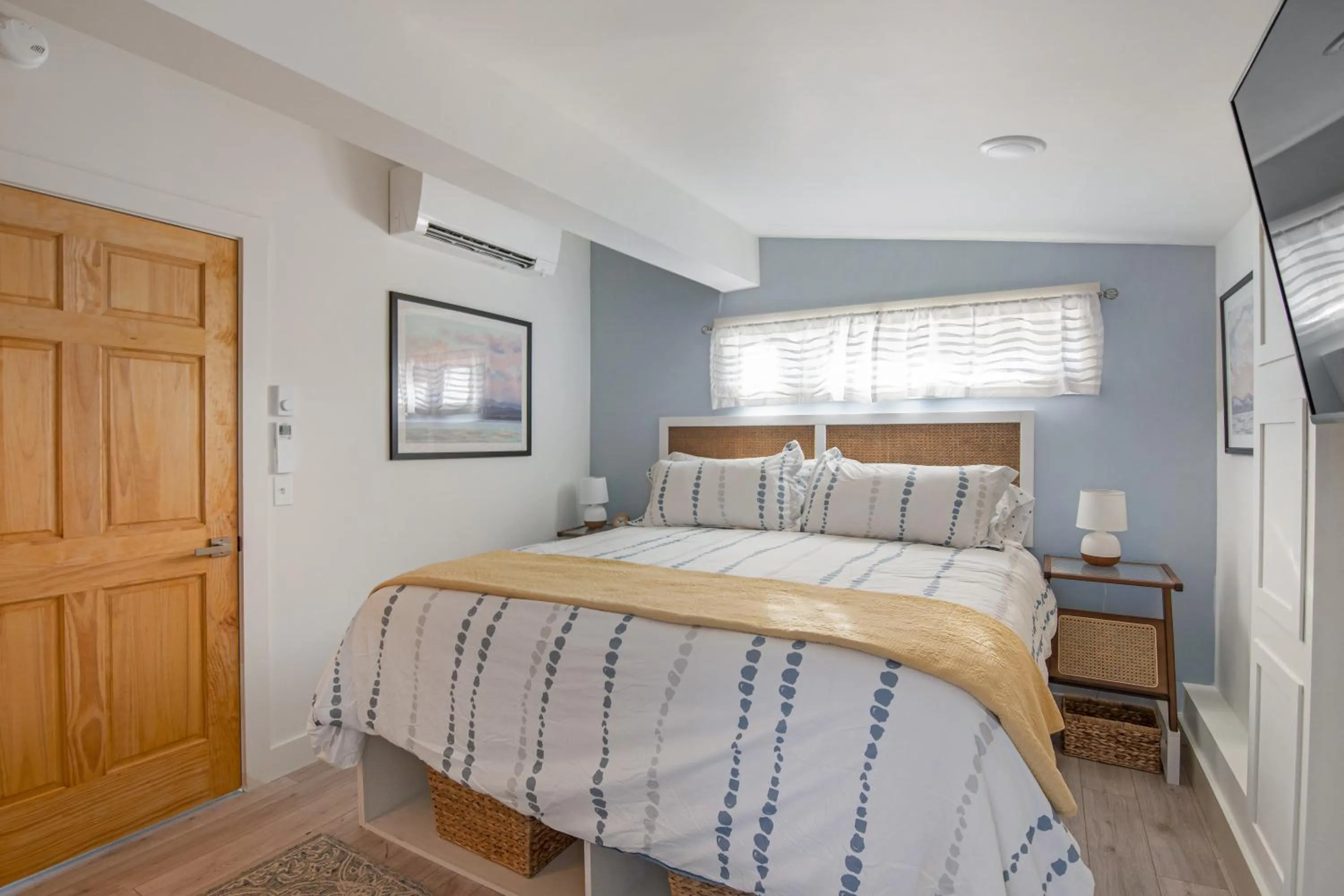 Bed in Lakeshore Vermont