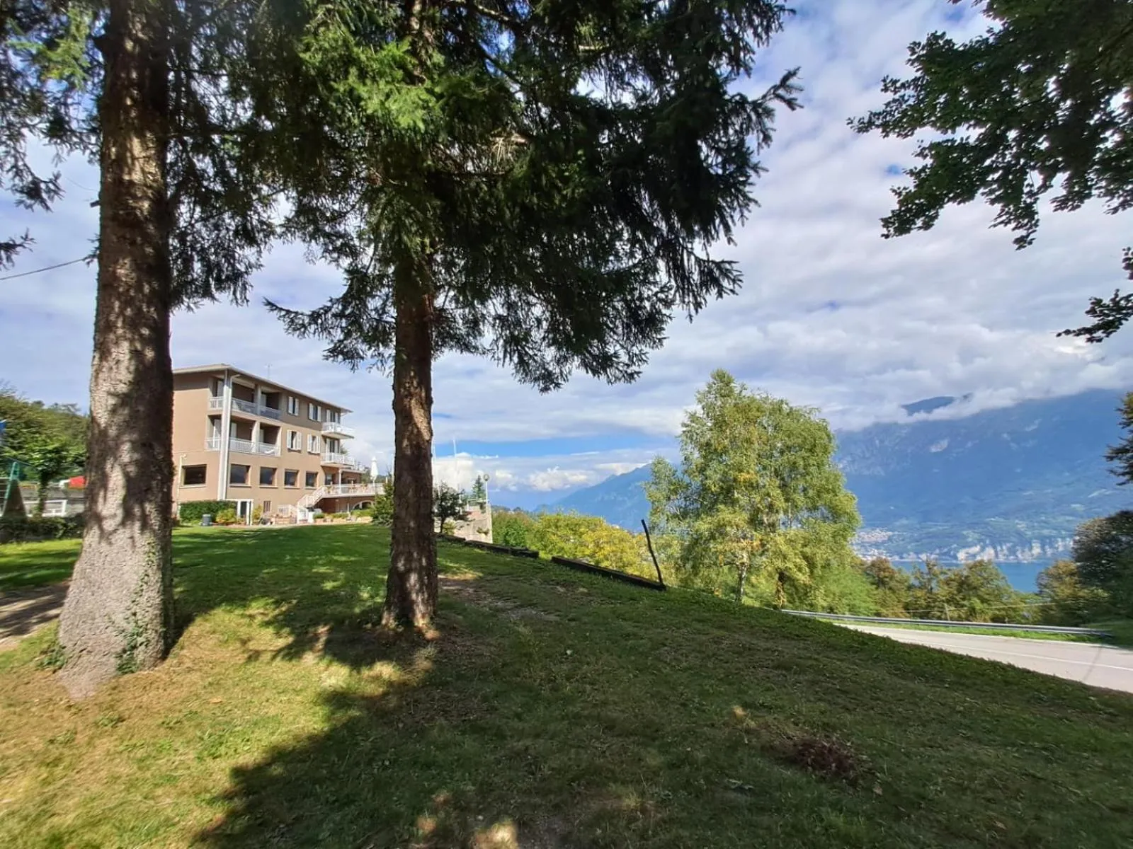 Garden in Hotel Mirabeau