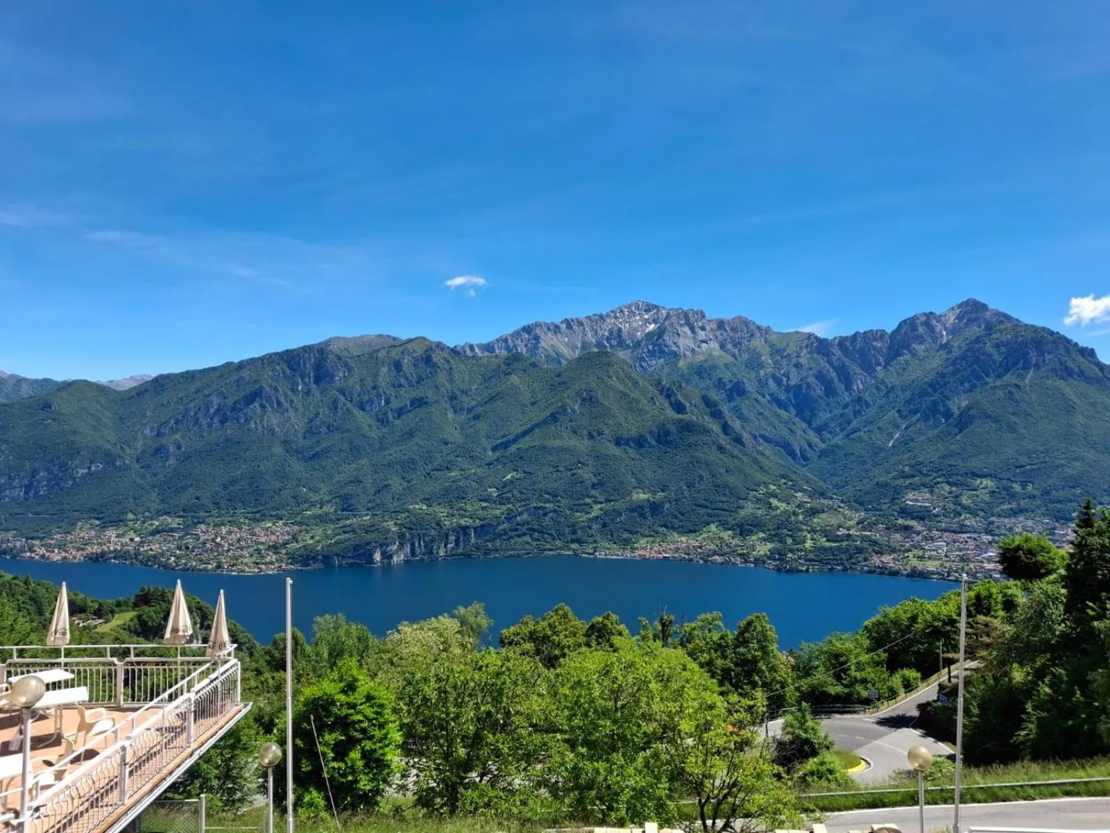 Property building in Hotel Mirabeau