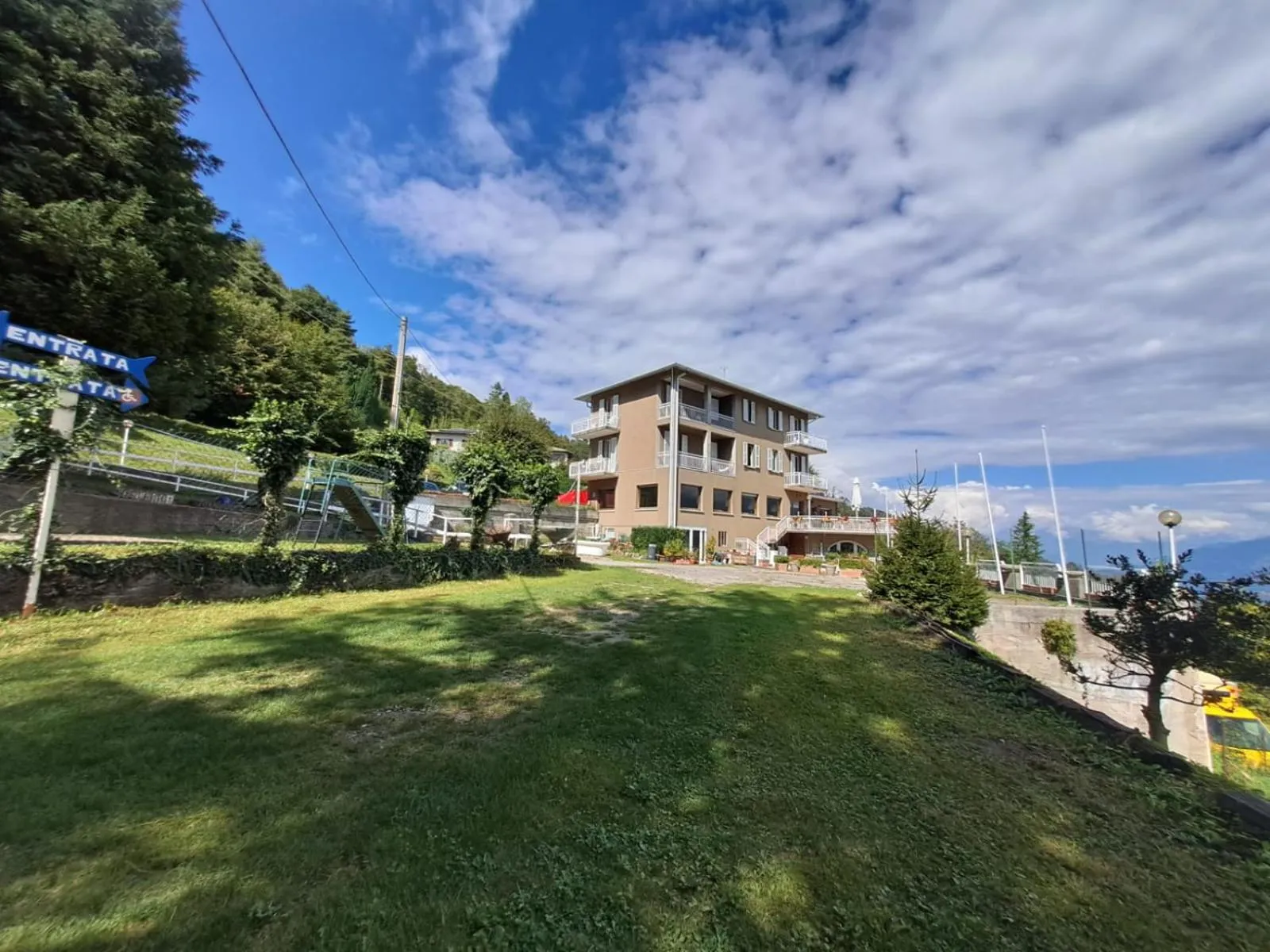 Garden in Hotel Mirabeau
