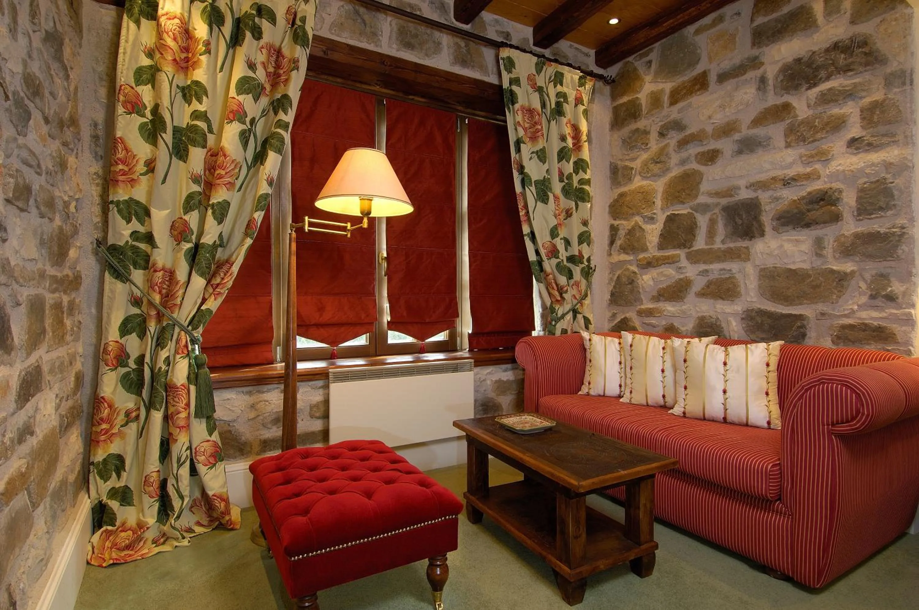 Emotions Country Resort