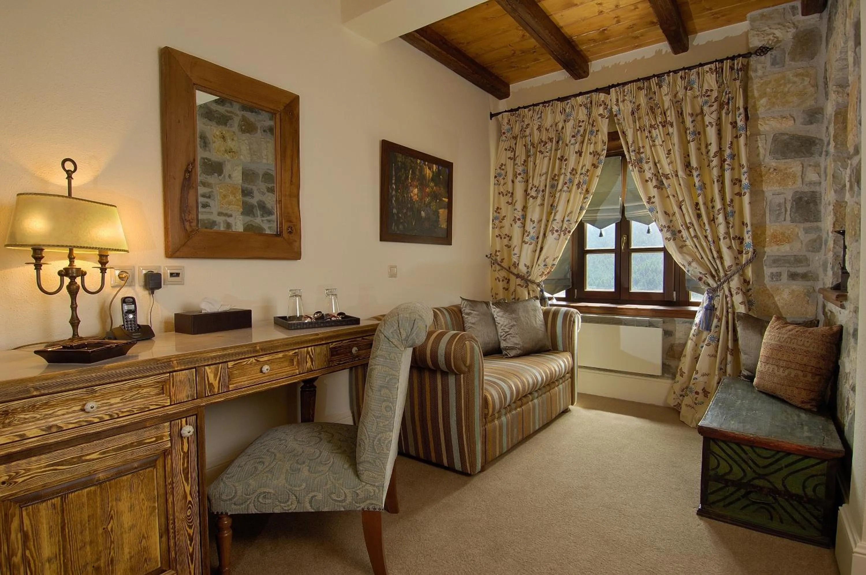 Emotions Country Resort