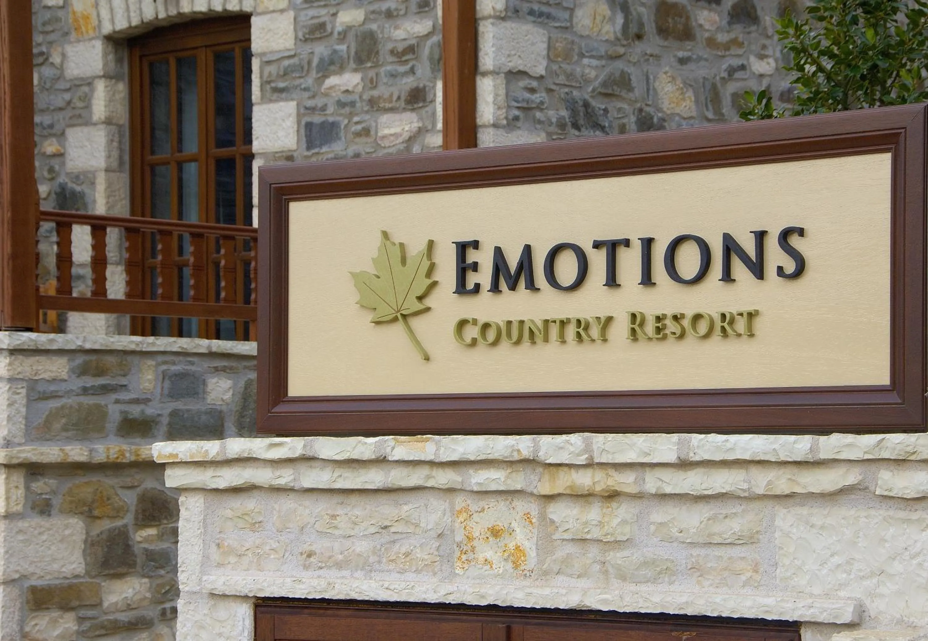 Property building in Emotions Country Resort