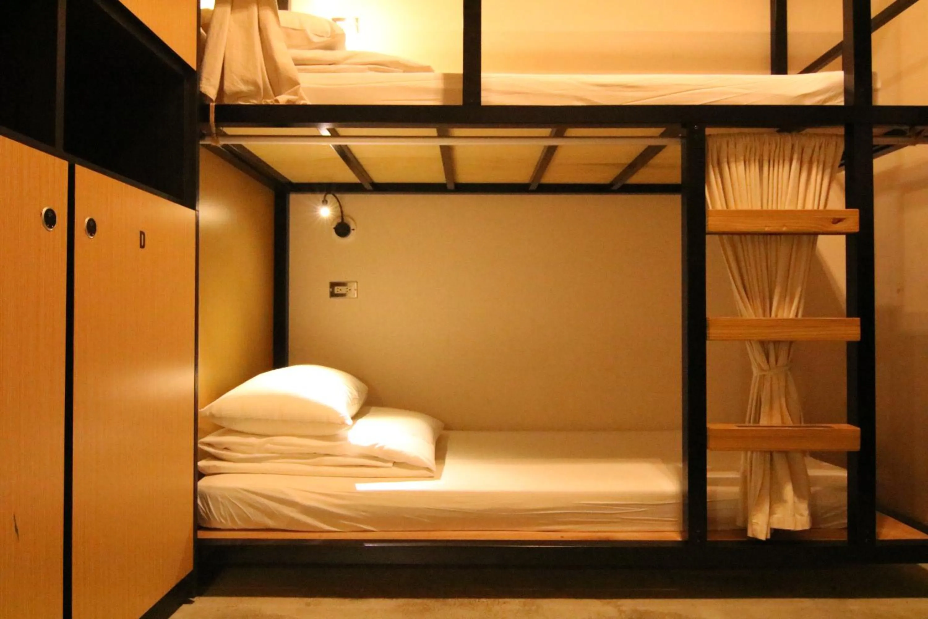 bunk bed, Bed in DONGMEN 3 Hostel