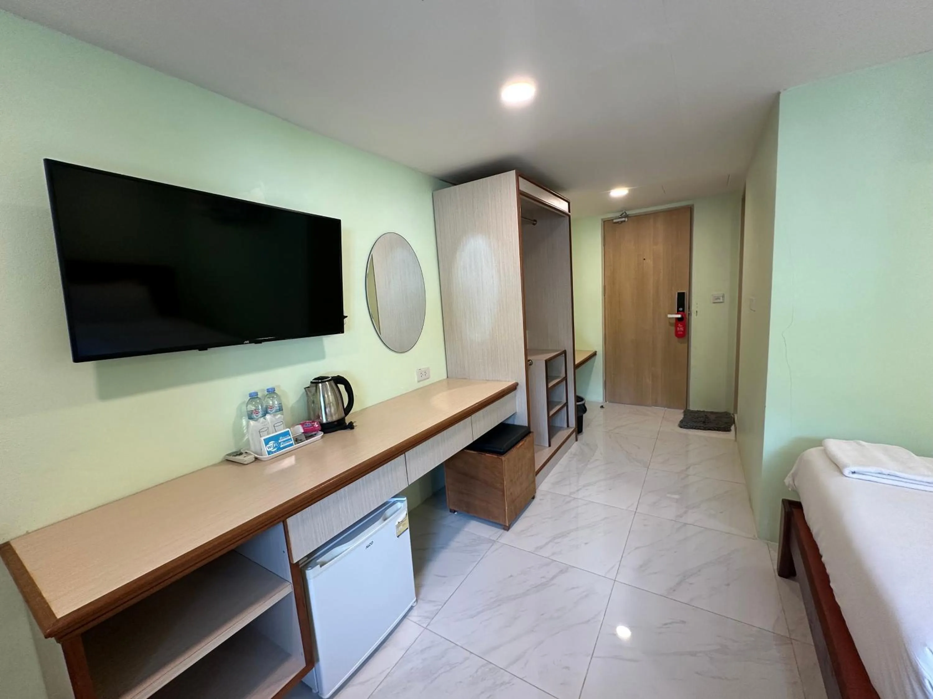 TV and multimedia, Bed in Sea-Sun Bungalow & Resort