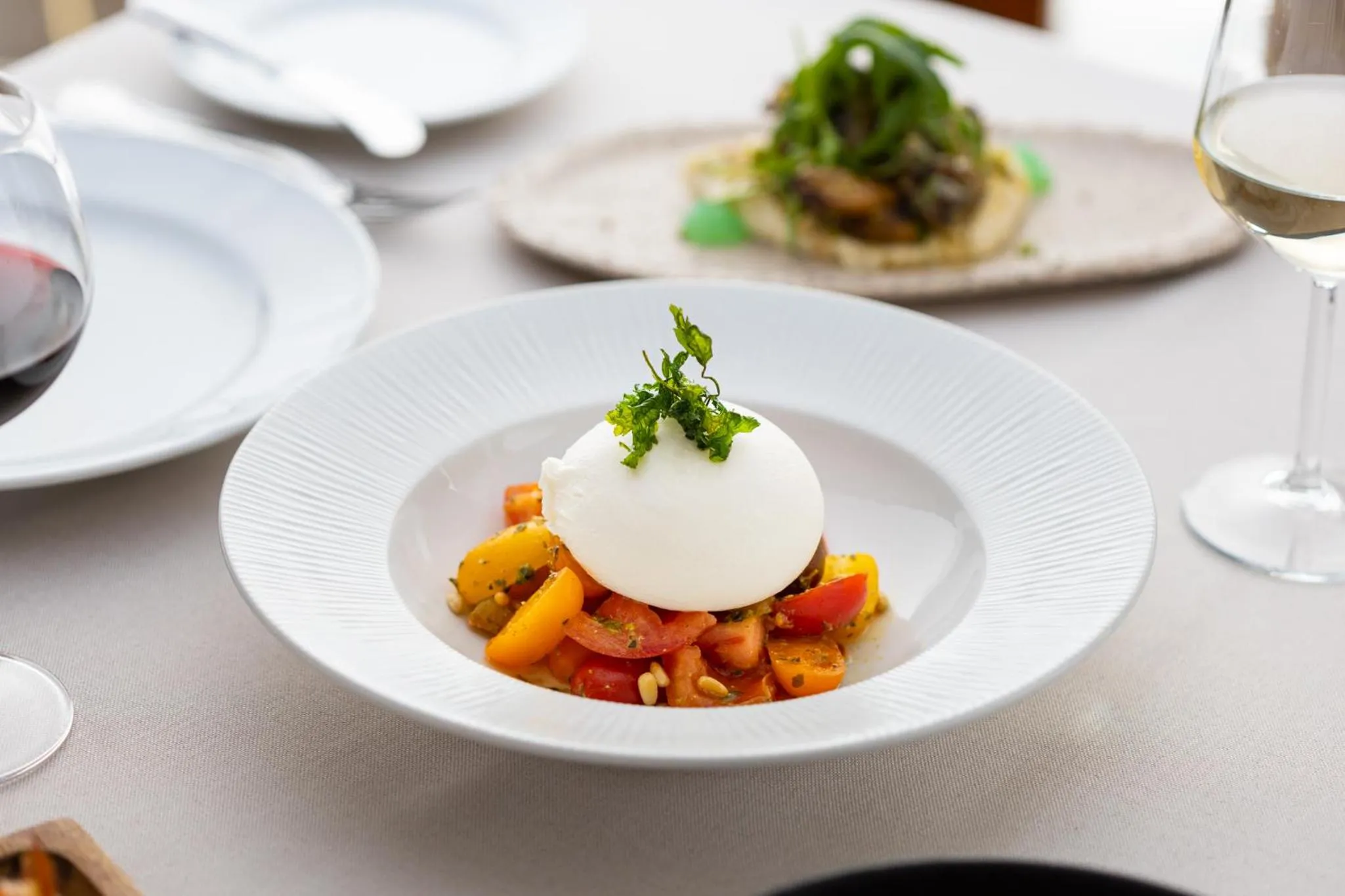 Restaurant/places to eat in Hotel Du Lac Congress Center & Spa