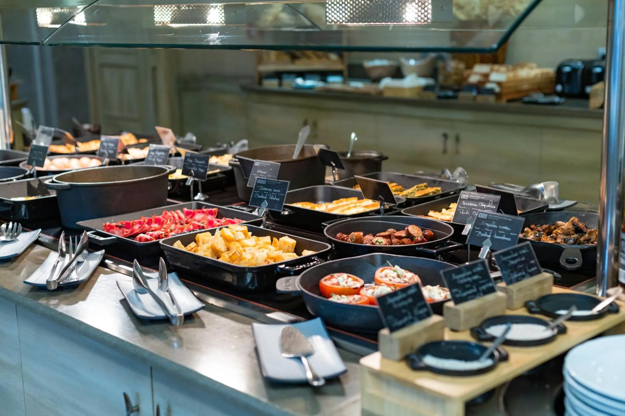 Breakfast in Hotel Du Lac Congress Center & Spa