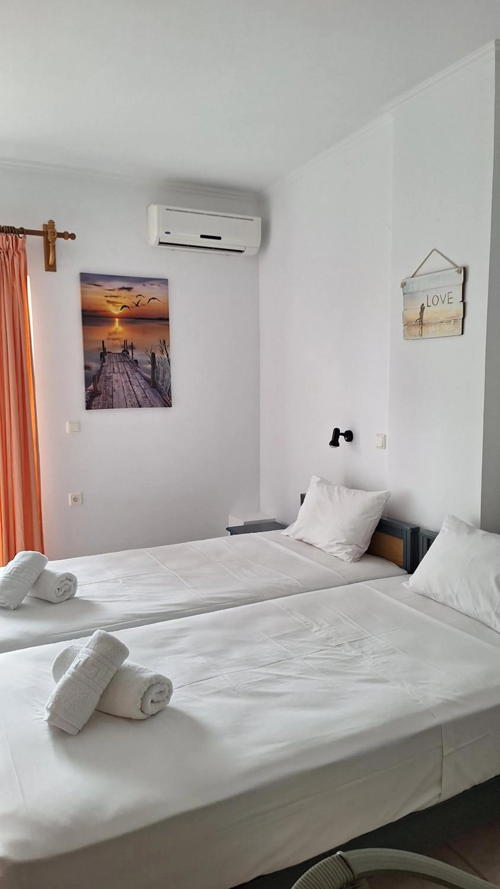 Bed in Kalliopi Studios - Apartments