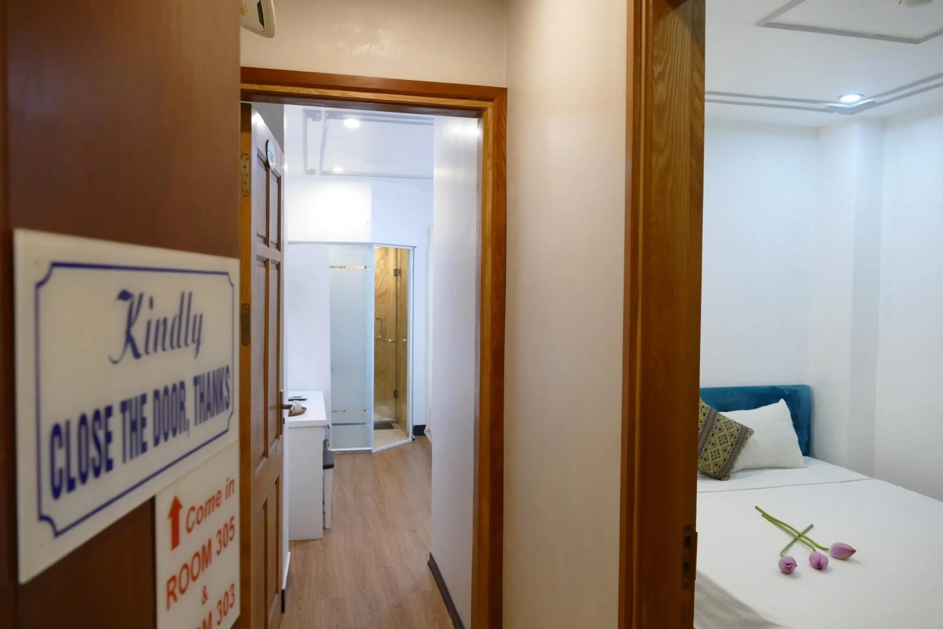 Bedroom, Bed in MH Hanoi Hotel