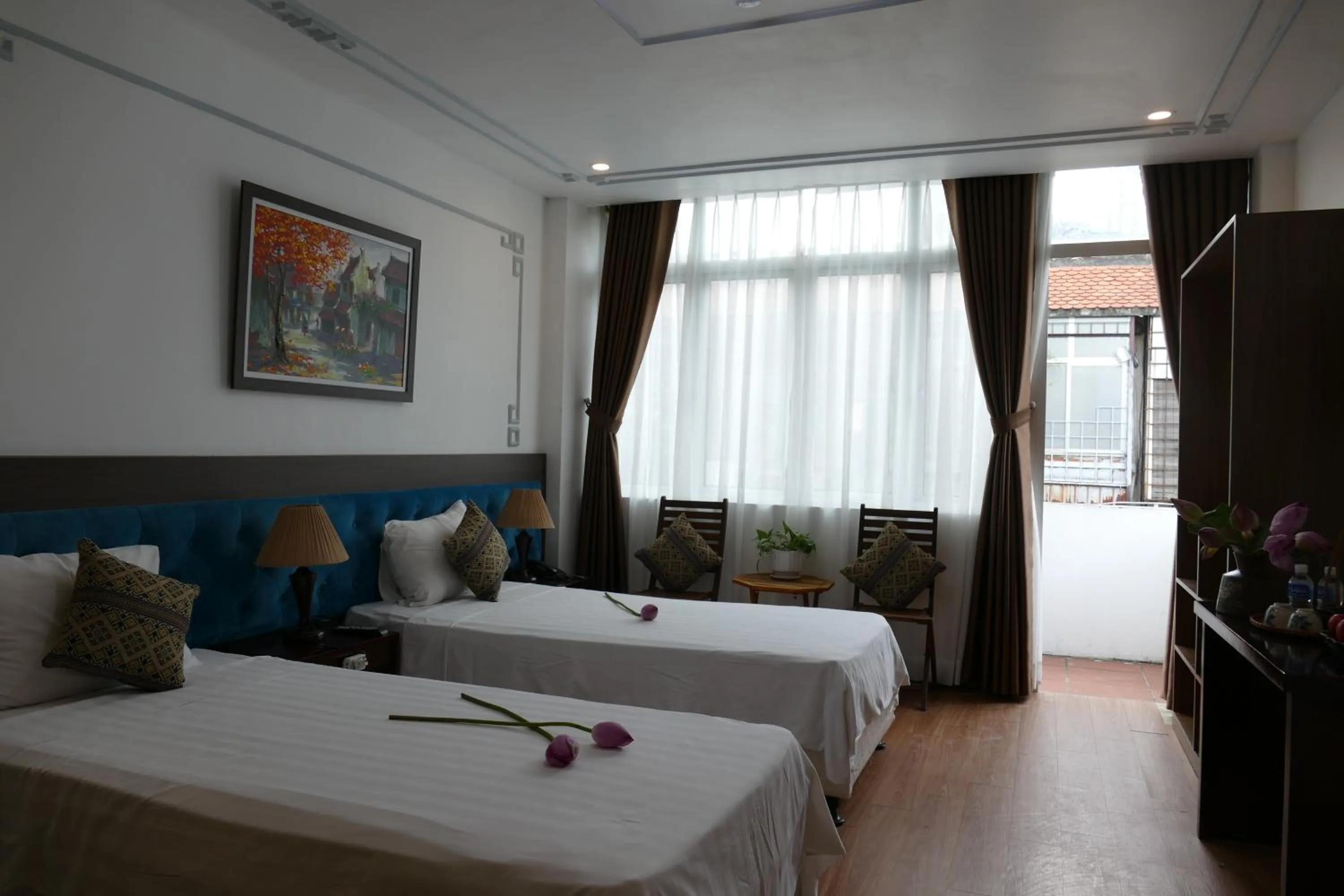 Bed in MH Hanoi Hotel