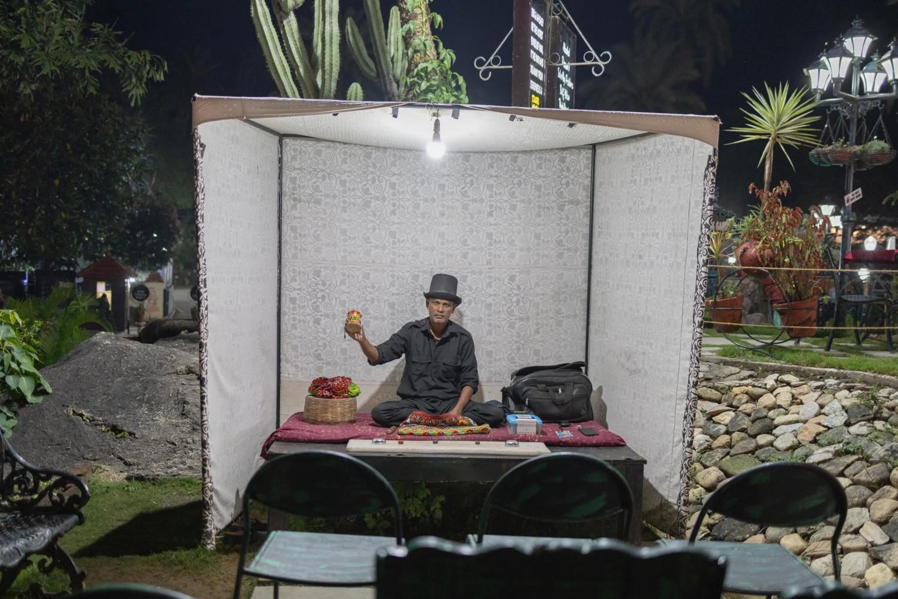 Chacha Inn The Garden Retreat