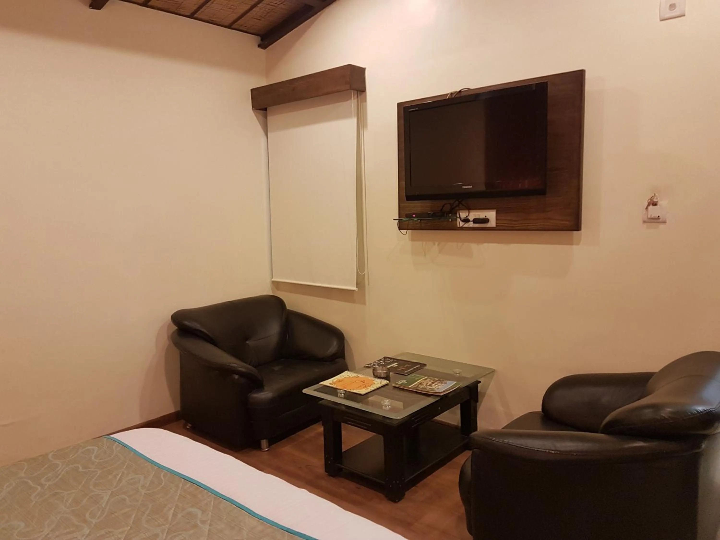 Chacha Inn The Garden Retreat