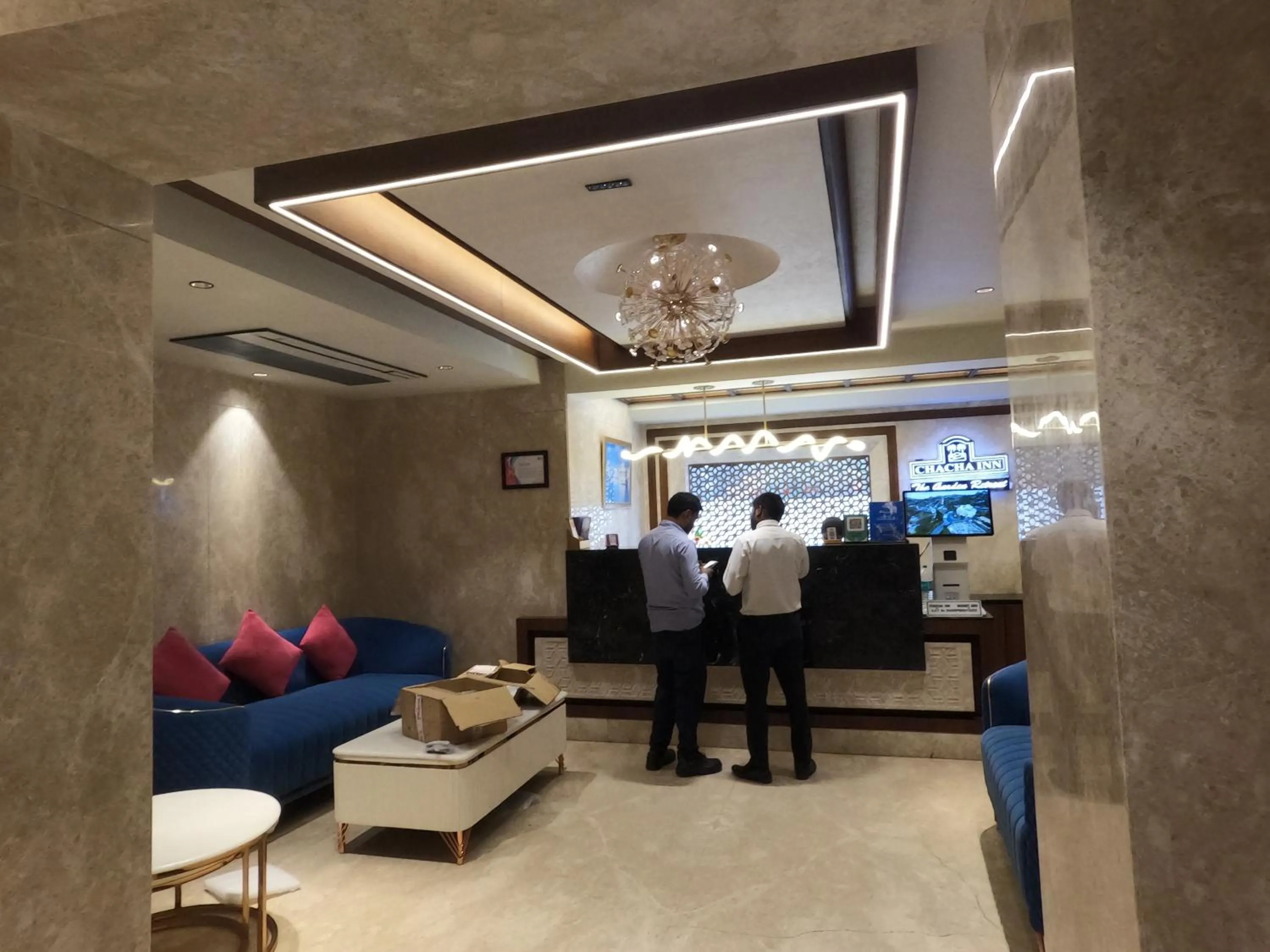 Lobby or reception in Chacha Inn The Garden Retreat