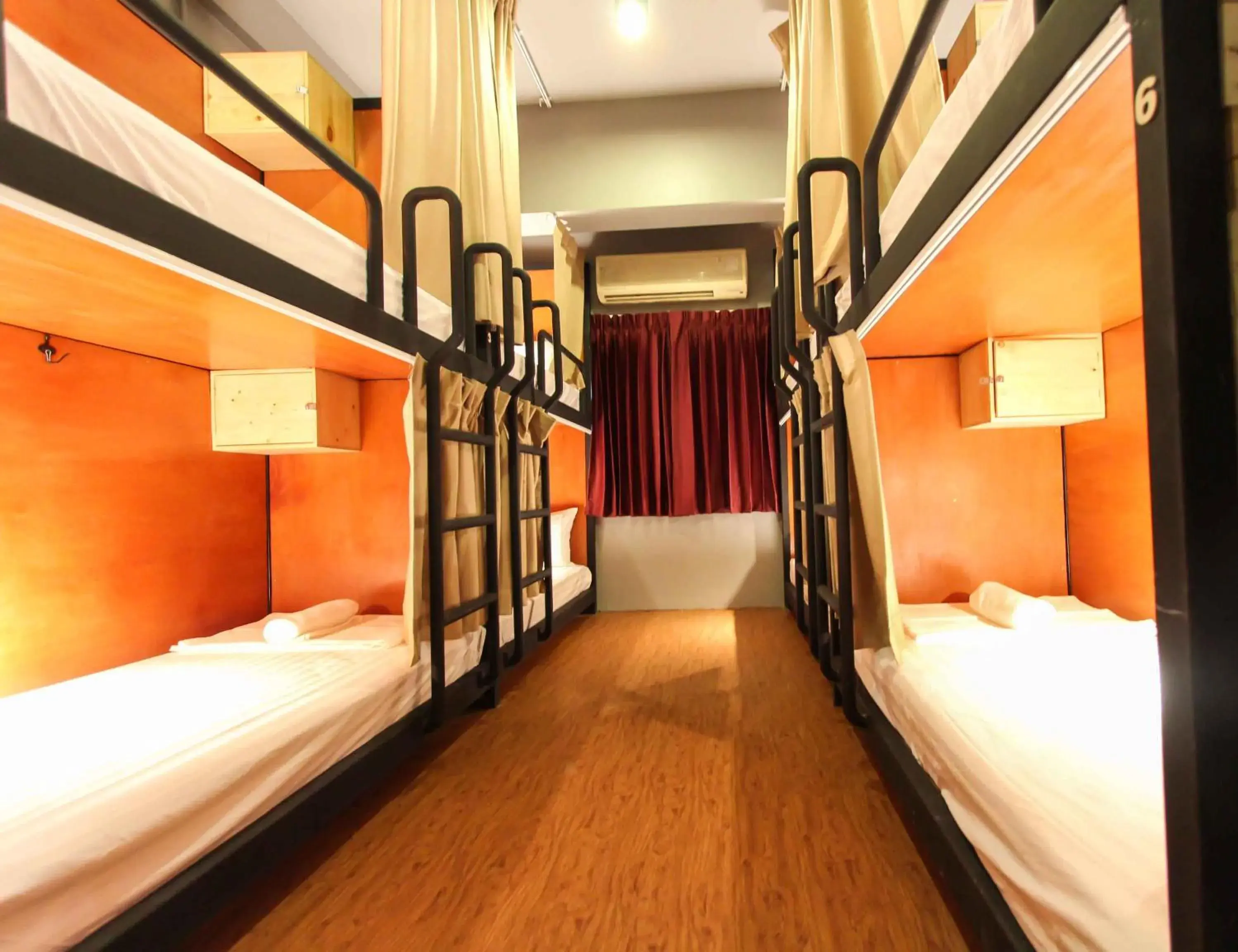 ThongLor Travellers Hostel and Cafe ThongLor Travellers Hostel and Cafe