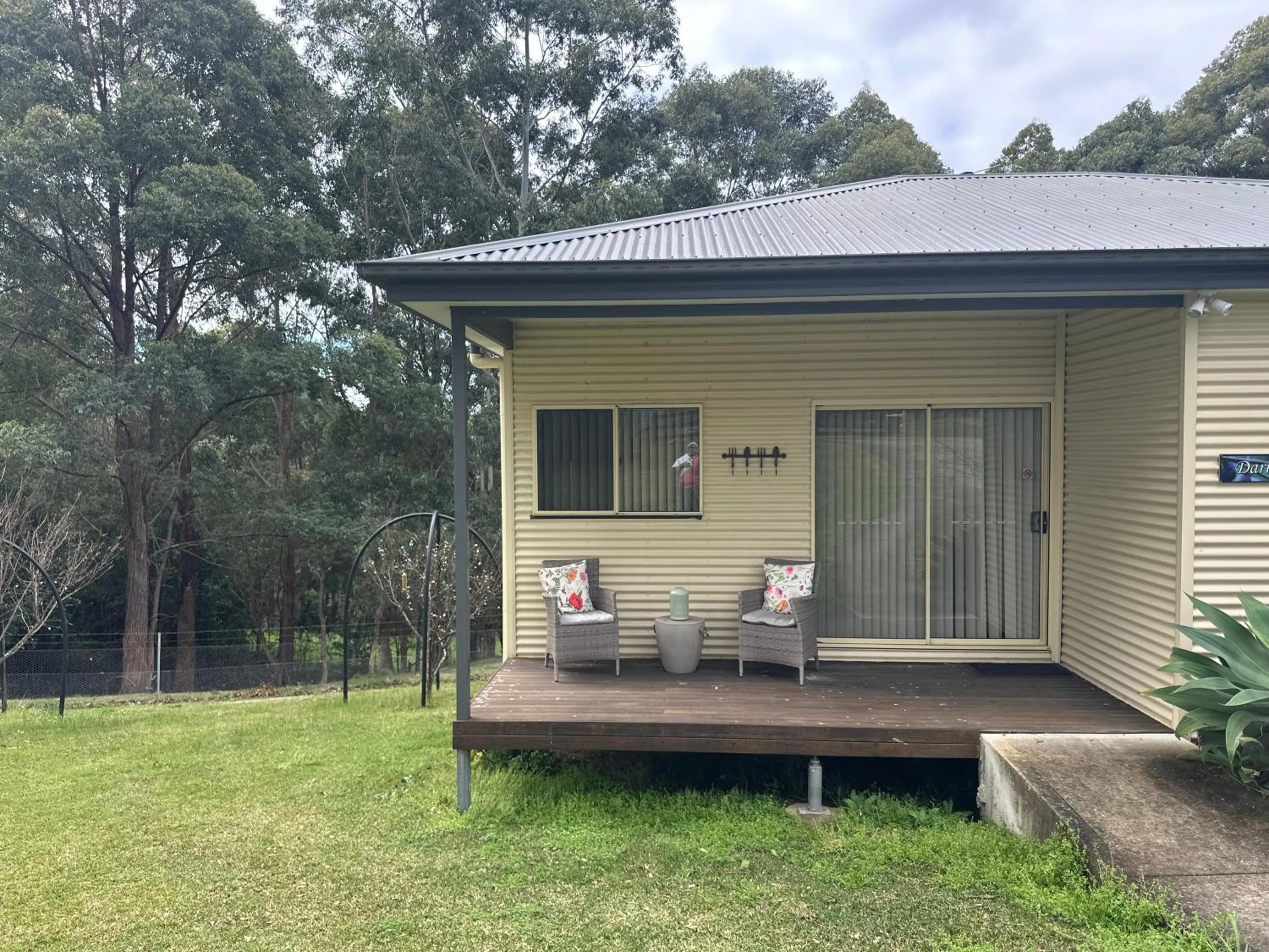 Property building in Blueberry Hills On Comleroy Farmstay - Self-Contained Cottages