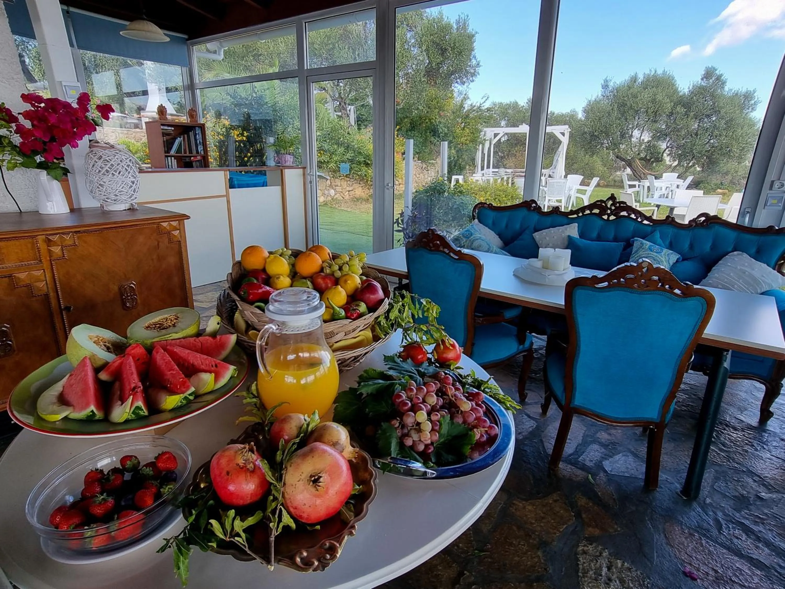 Breakfast in Forestata Village